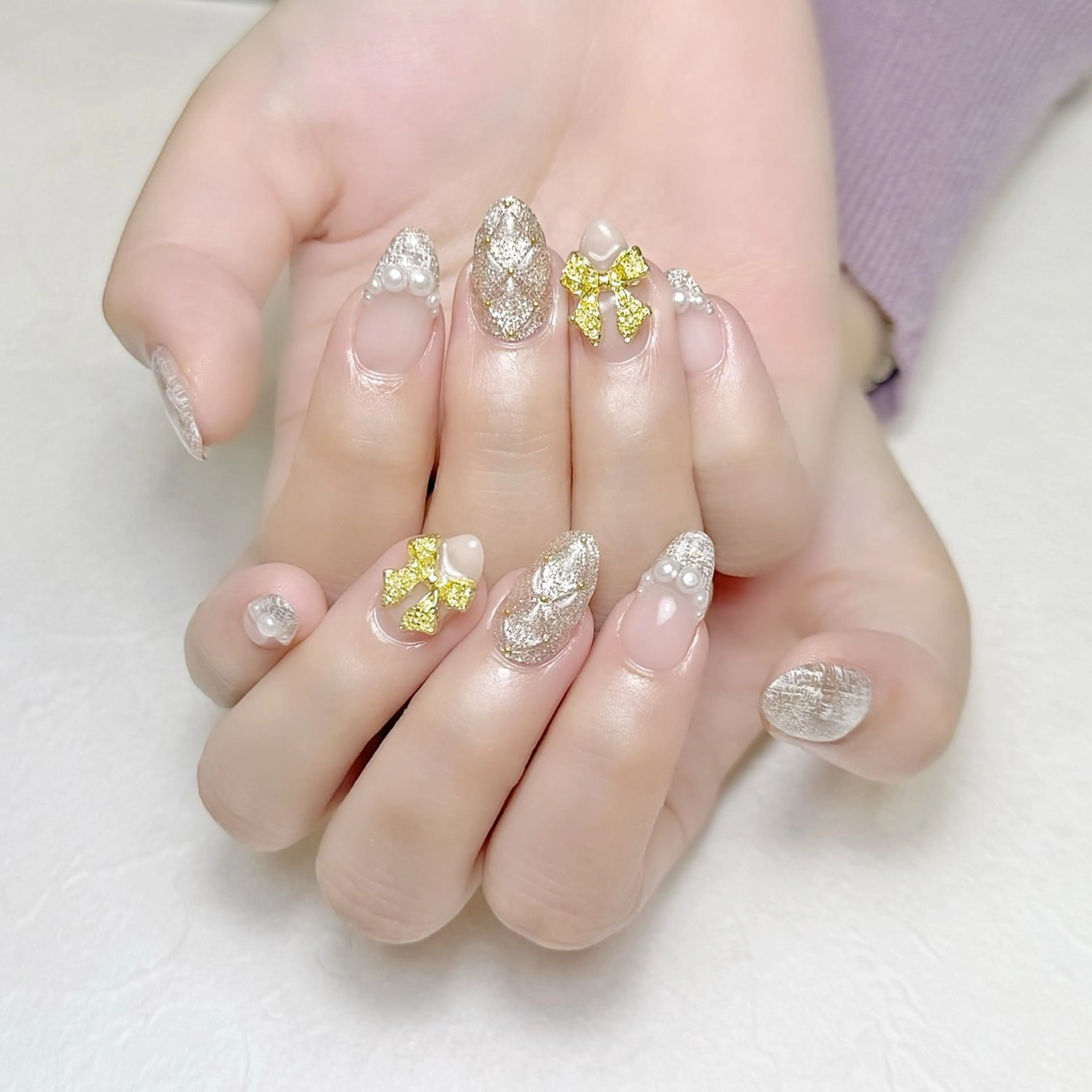 ネイル ブラウン フレンチネイル リボン ツイードネイル ワンホンネイル rouse nail RISATOのネイルデザイン
