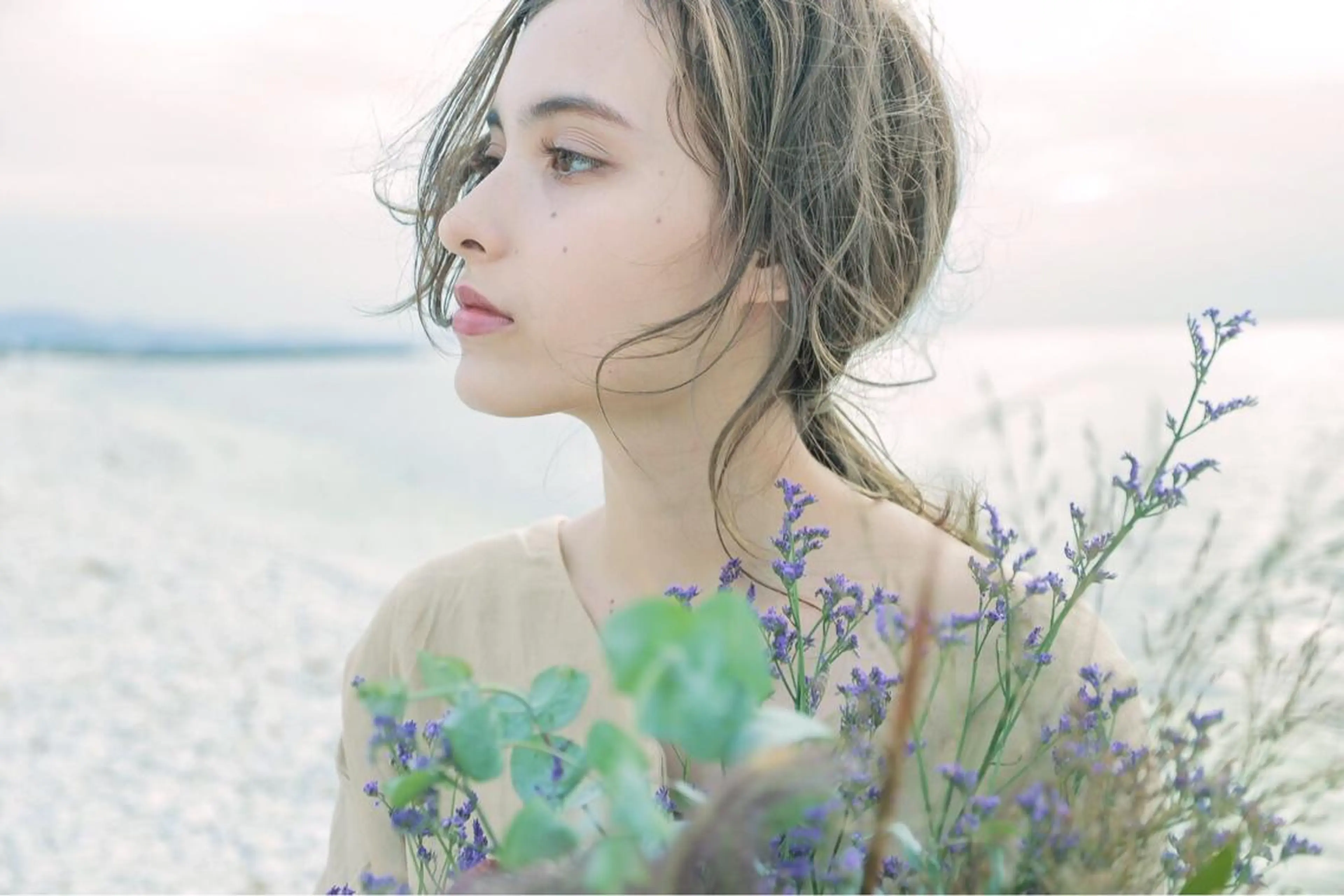 ロング カラー ヘアアレンジ luve heart's AndBe ibaraki所属・ラブハーツアンドビー 茨木の眉毛・アイブロウイメージ