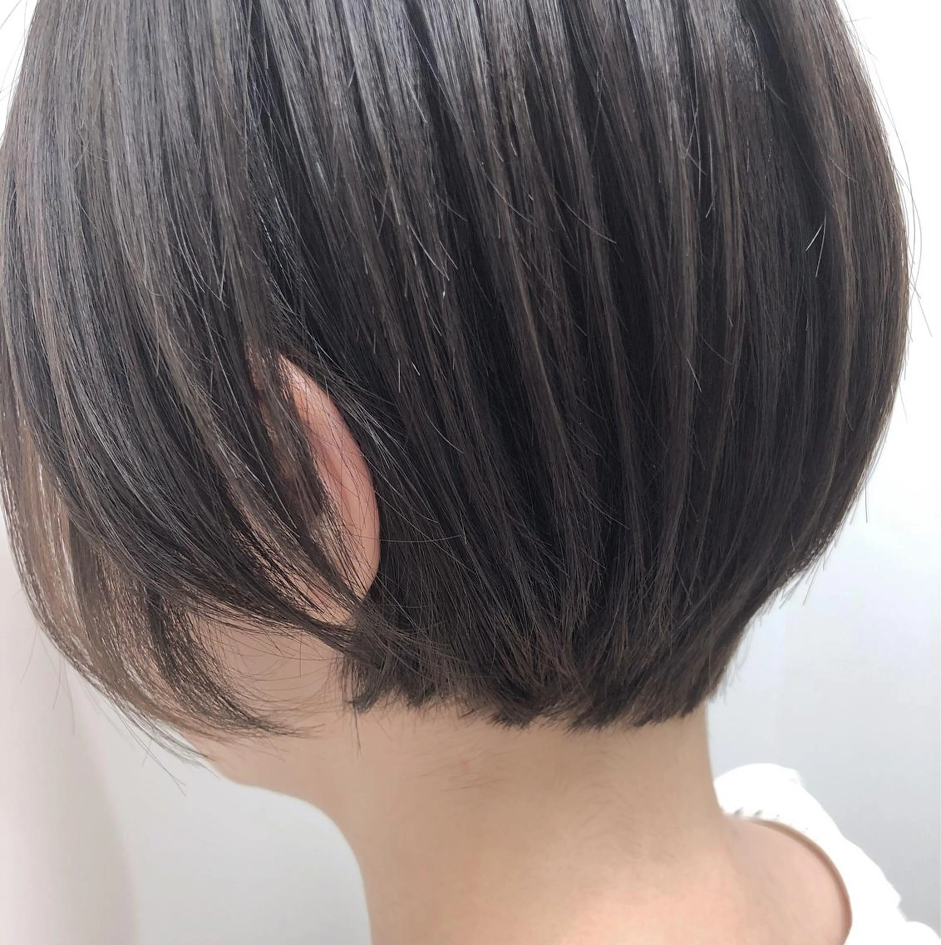 ショート カラー パーマ ヘアアレンジ キッズ ネイル マツエク・マツパ ショートネイル umu.［韓国ヘア /レイヤーカット］のヘアスタイル