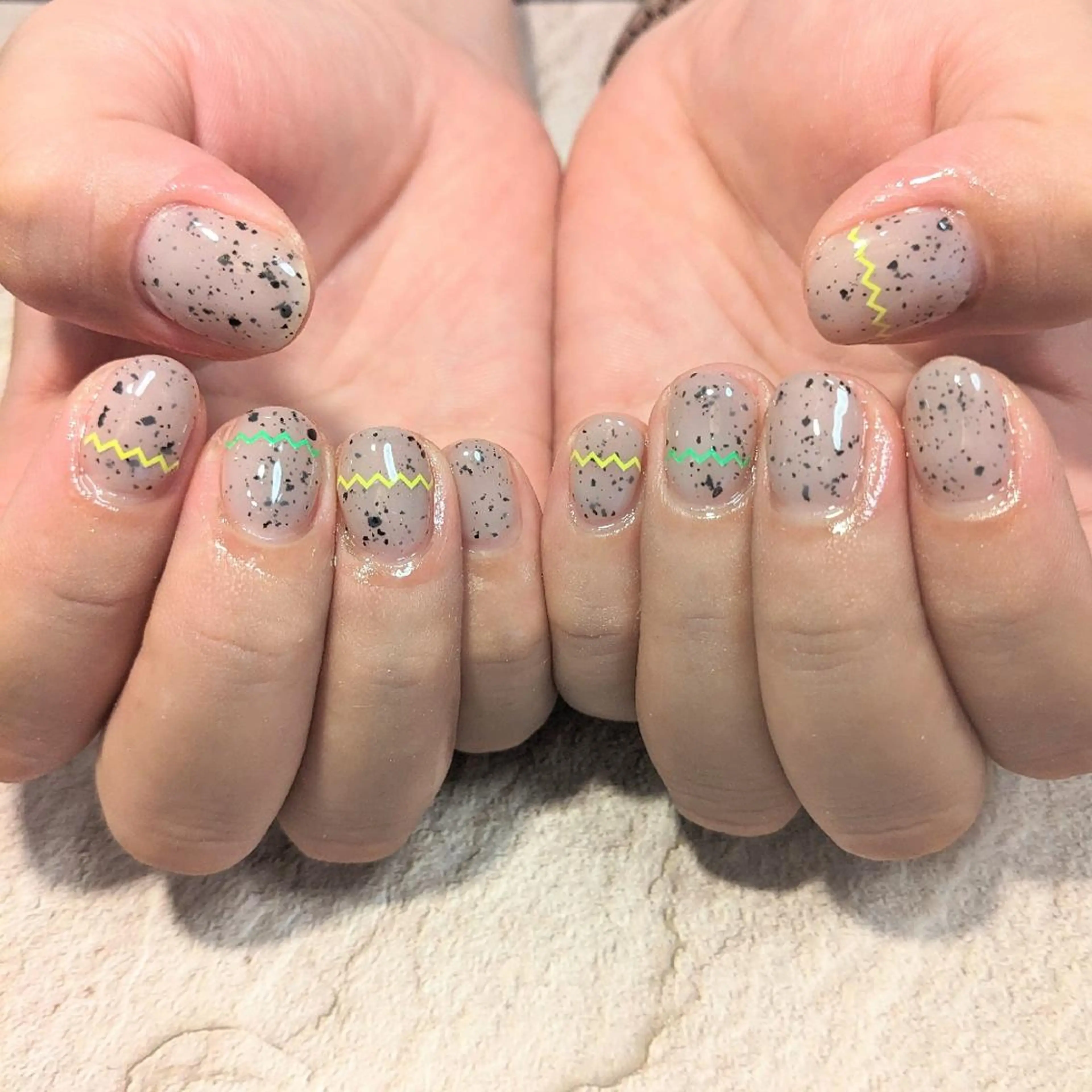 ネイル ｱｲﾗｯｼｭ ﾈｲﾙ ｻﾛﾝ つけるのマツエク・マツパデザイン