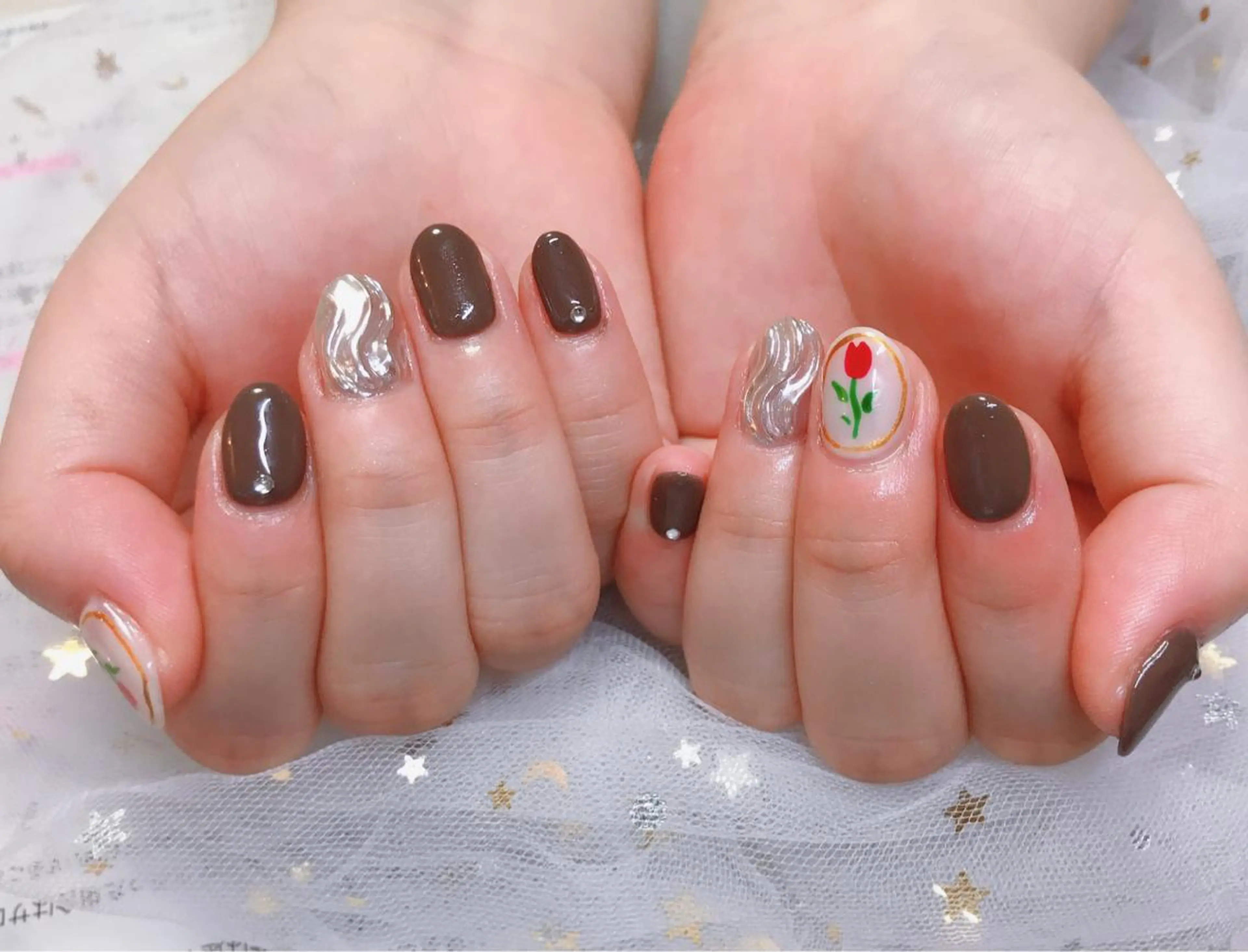 カラー ネイル Q Free nailsのネイルデザイン