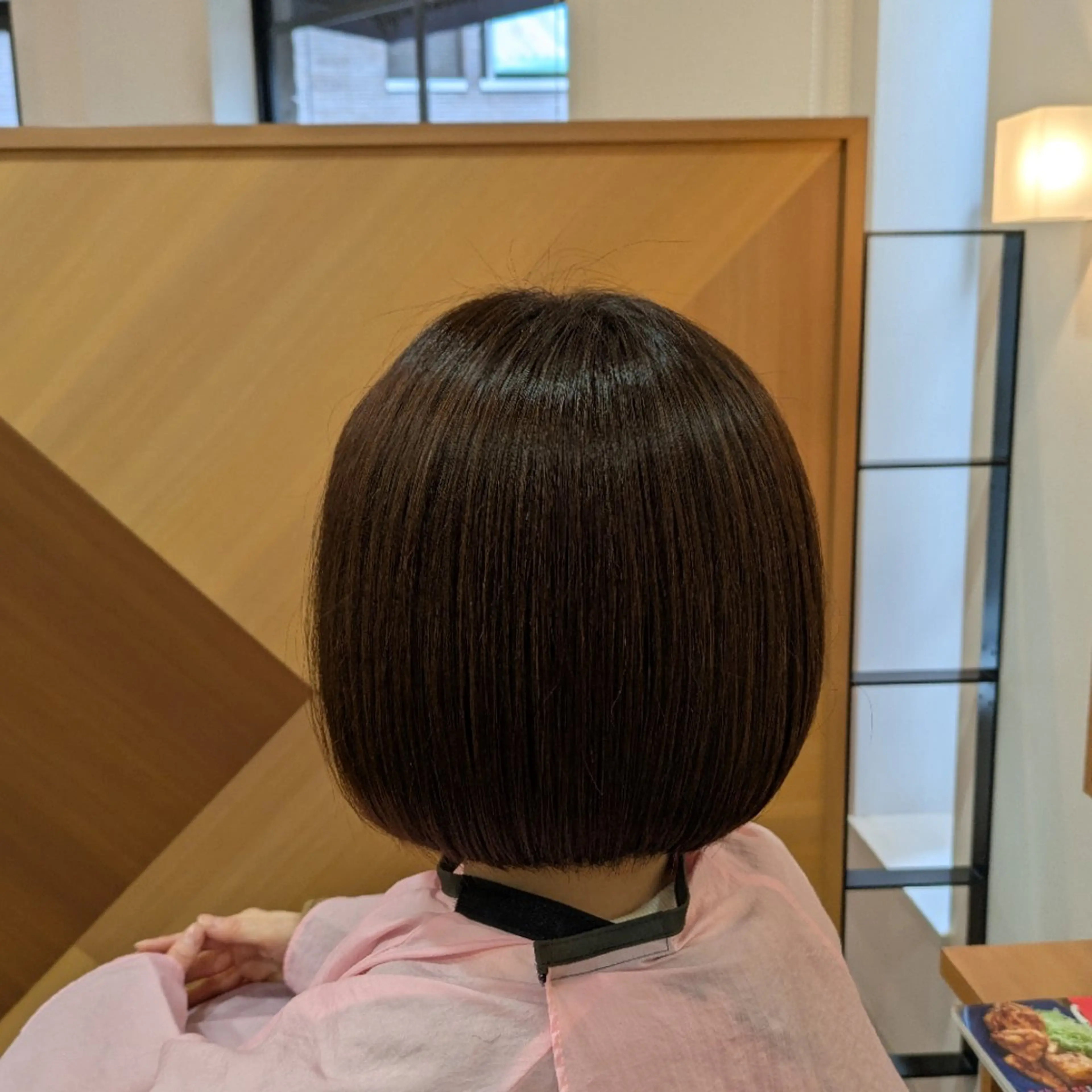 ショート ボブ カット ヘッドスパ 美容室IWAMI所属・中谷亮介 /大人世代のヘアスタイル