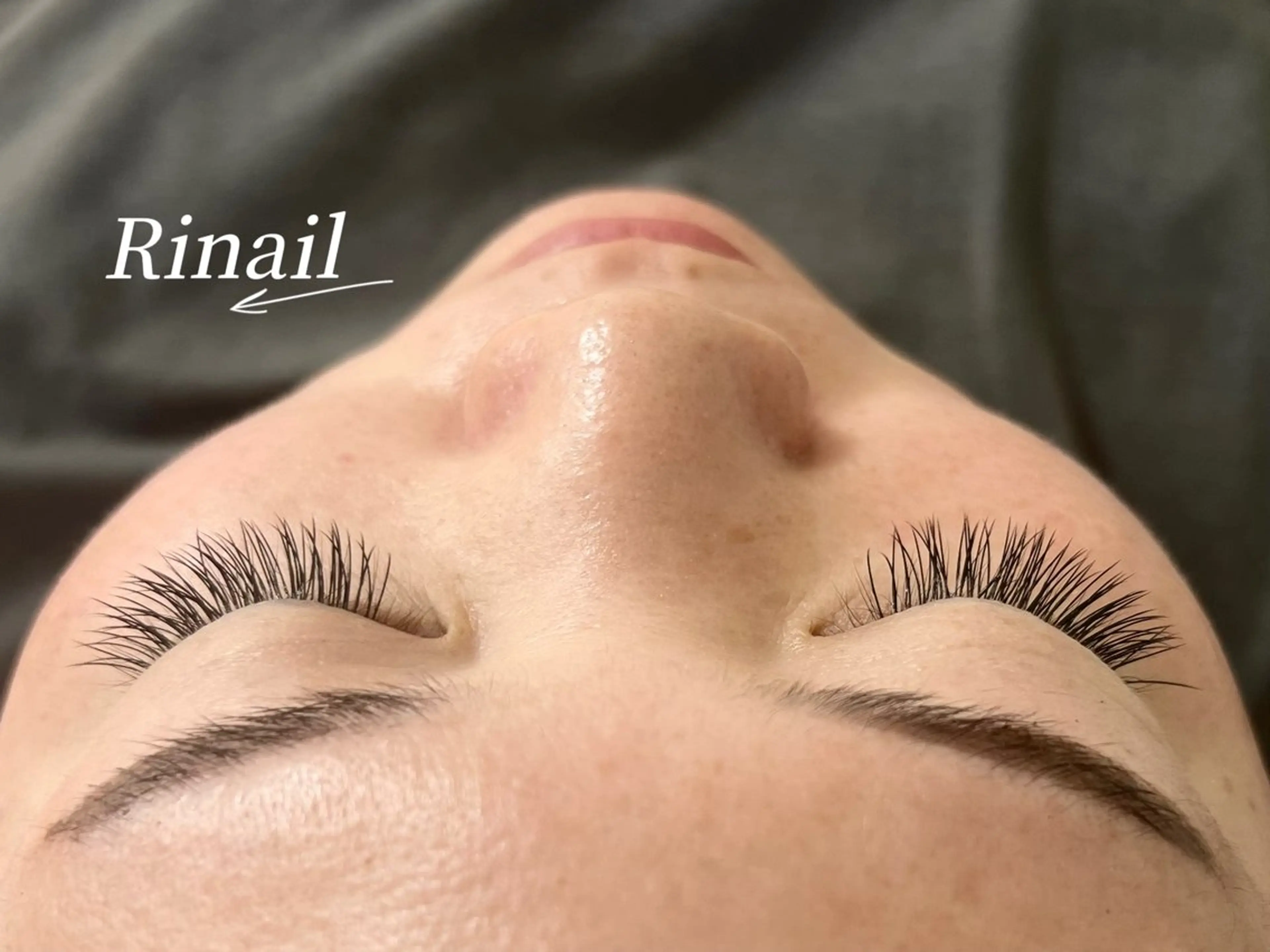 マツエク・マツパ バインドロック フラットラッシュ ナチュラル パリジェンヌラッシュリフト まつげパーマ YK Rinのネイルデザイン