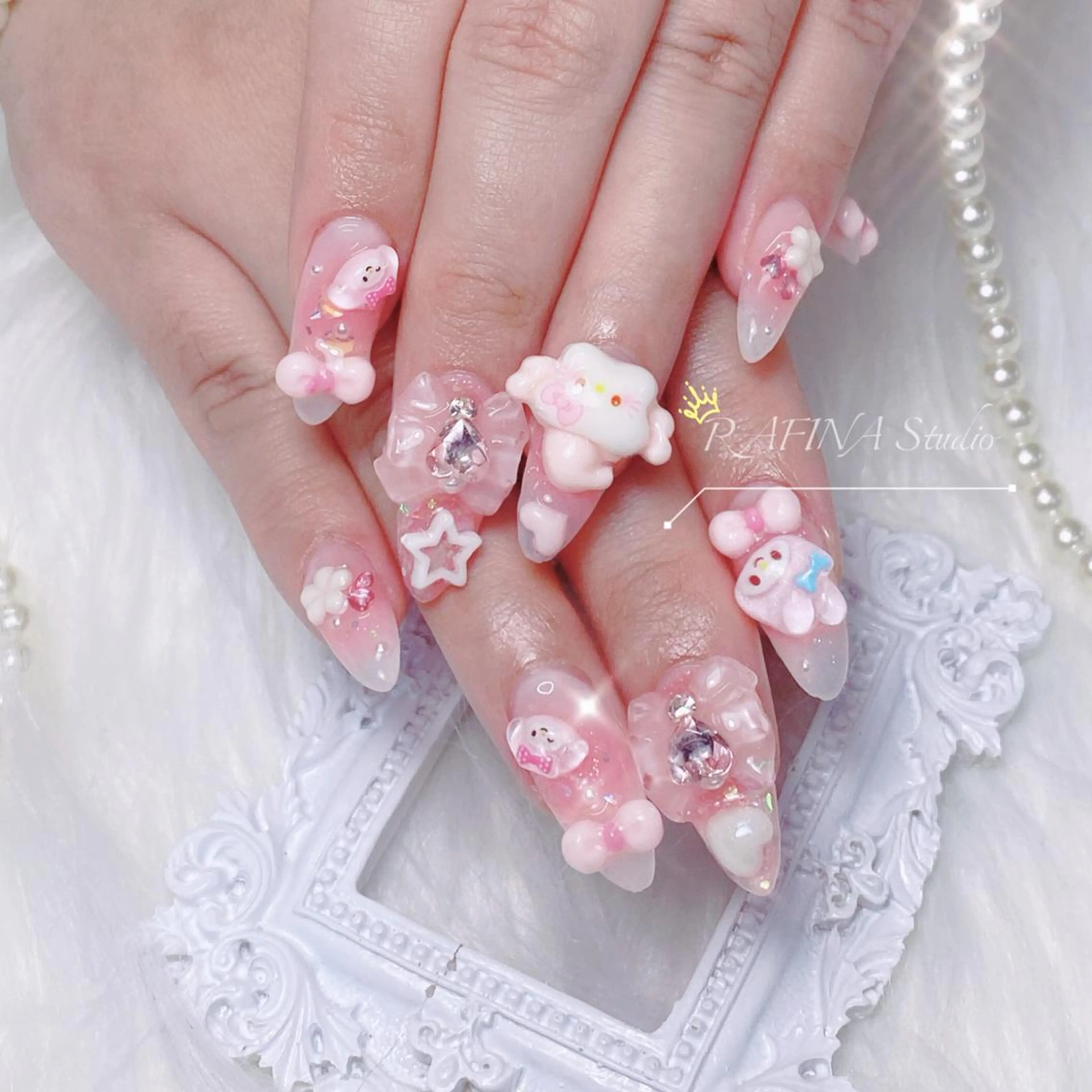 💕💕スカルプ長さだし+持込デザイン(ゴテゴテデザイン）【初回ジェルオフ無料ケア込み】の写真