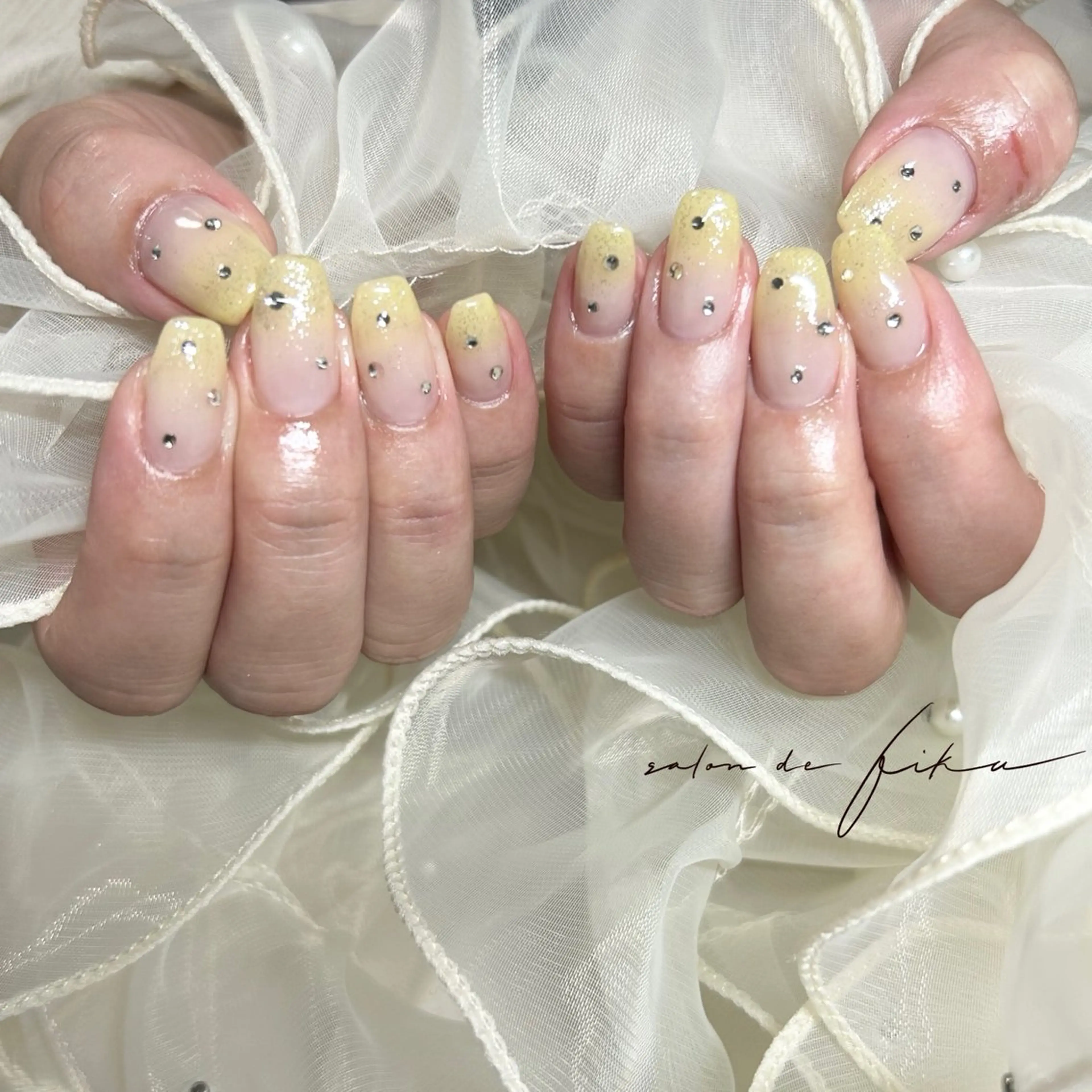 ネイル Rio 𓍼のネイルデザイン