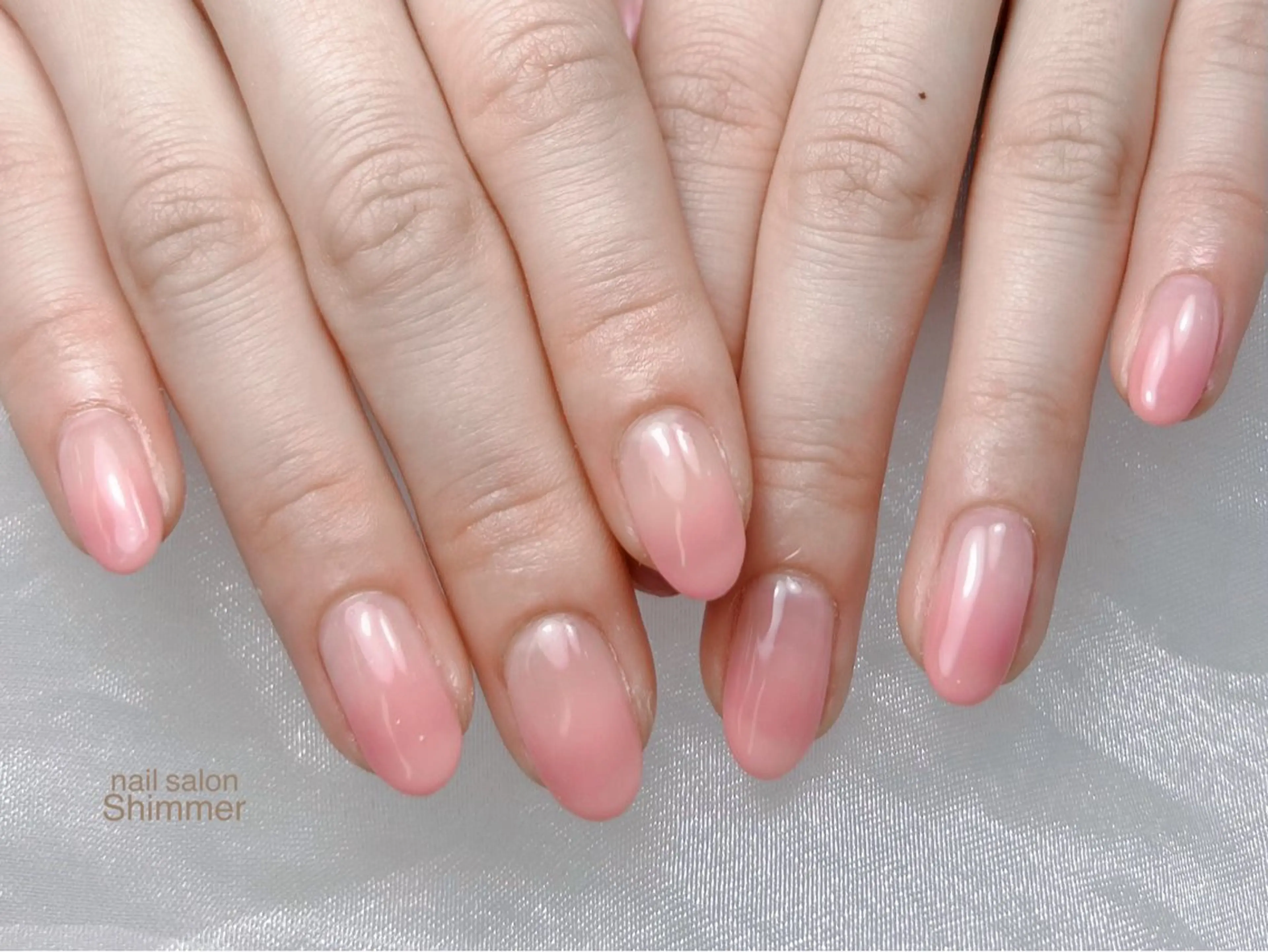 ネイル Shimmer Risaのネイルデザイン