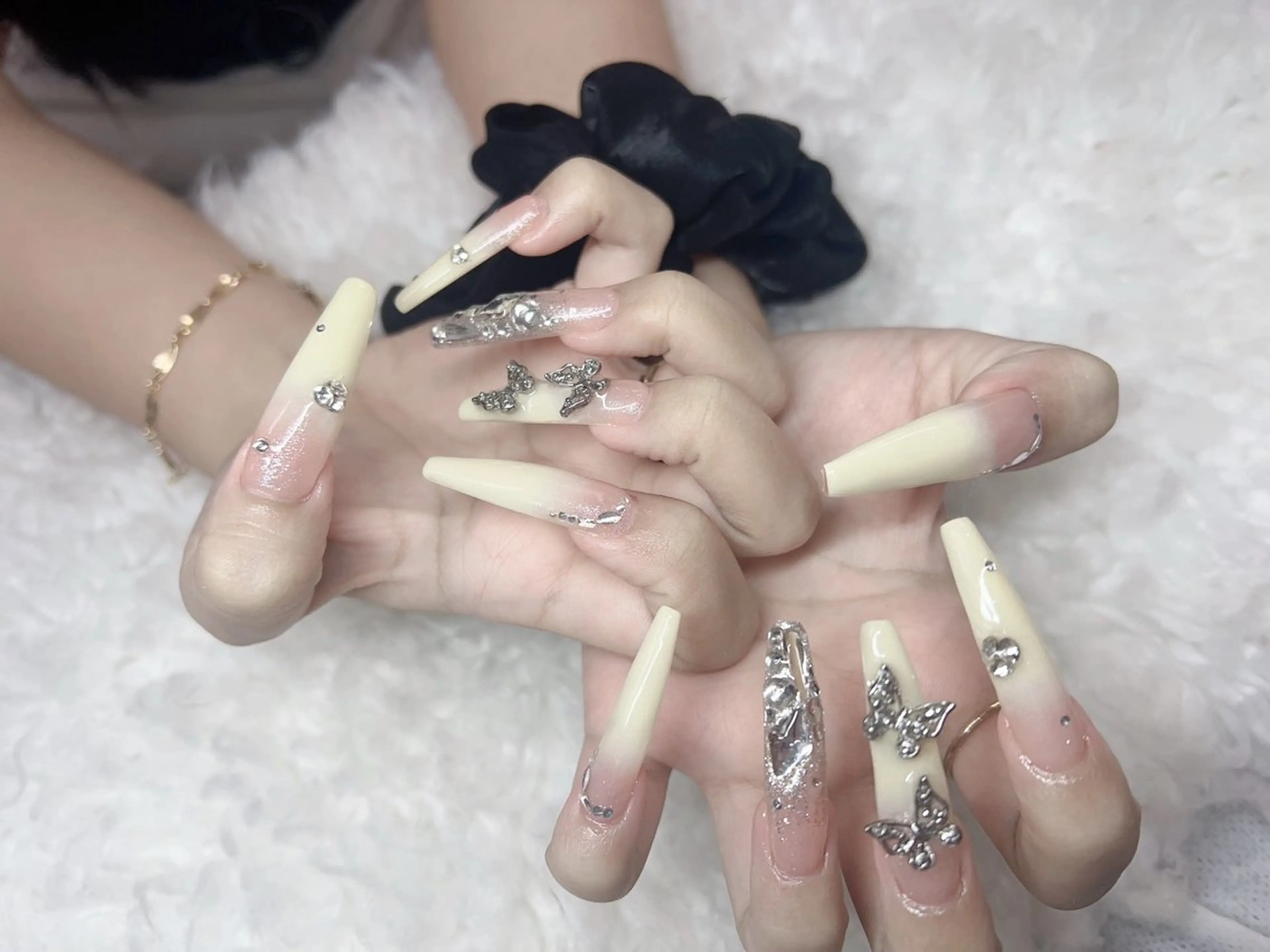 ネイル ハンドネイル ハンドケア 💜MIYA nail川崎店のネイルデザイン