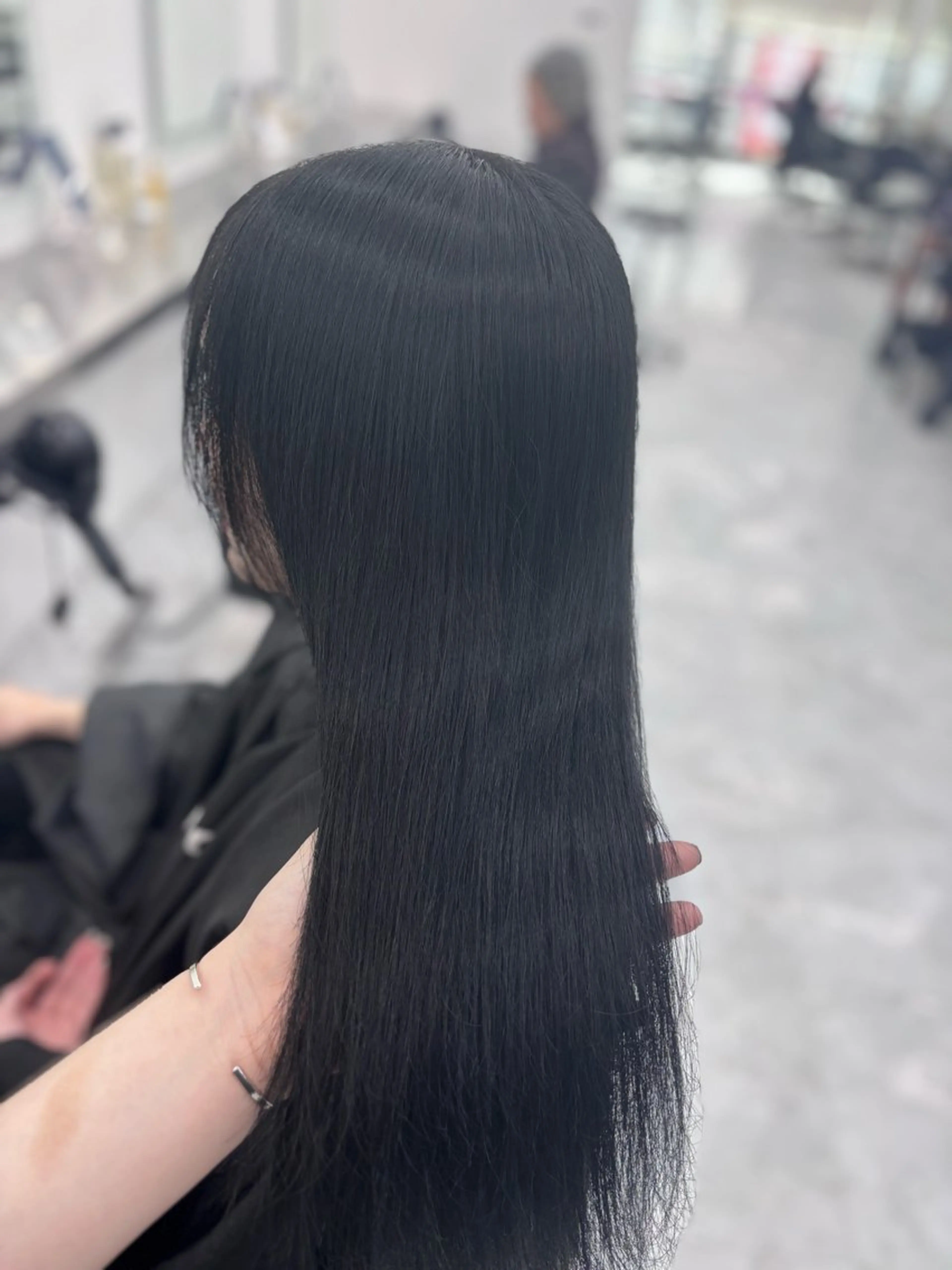 ロング カラー ヘアカラー 韓国風暗髪ヘア🤍 🫧MIREIのヘアスタイル