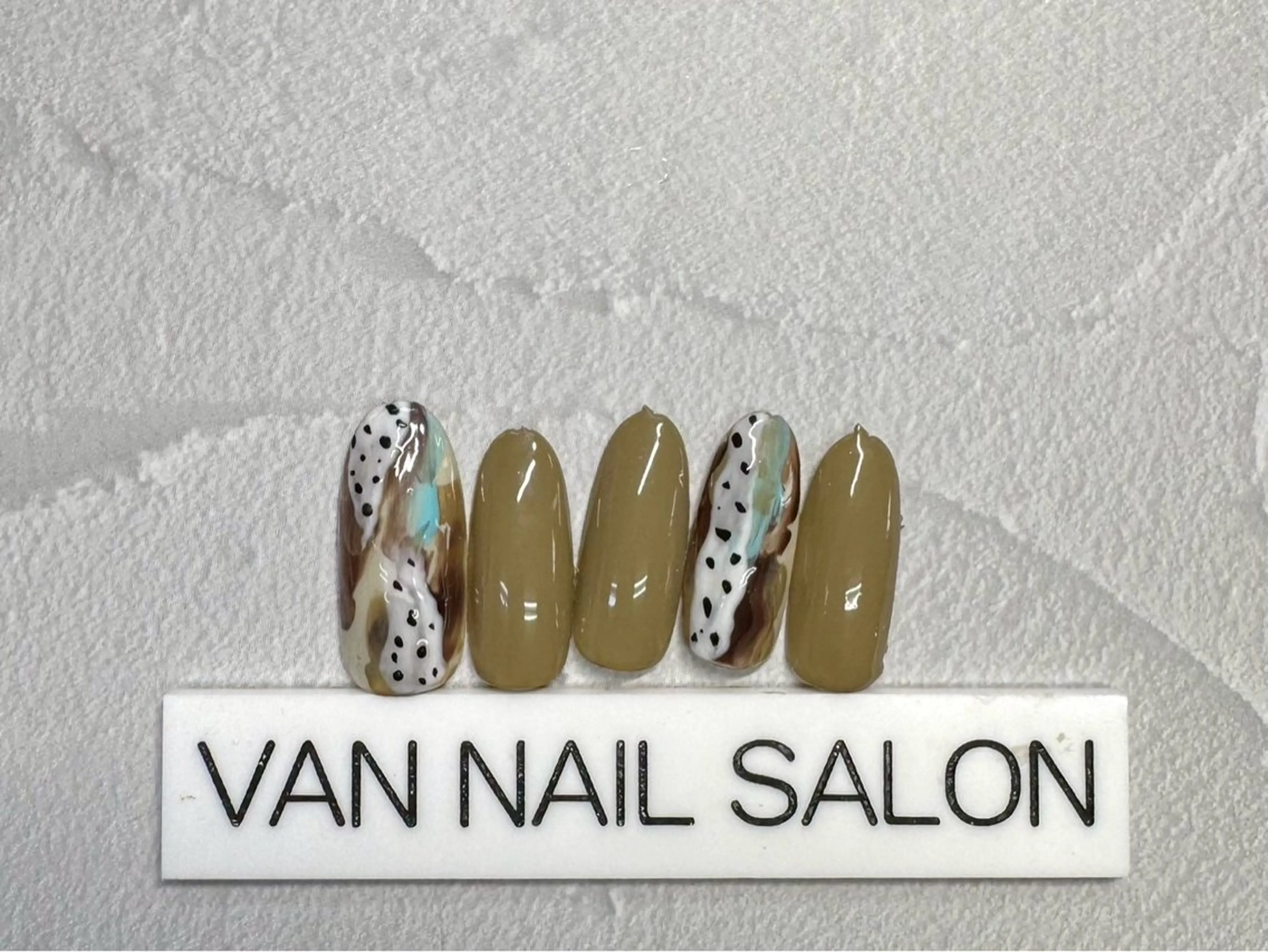 ネイル ハンドネイル Van Nail Salonのネイルデザイン