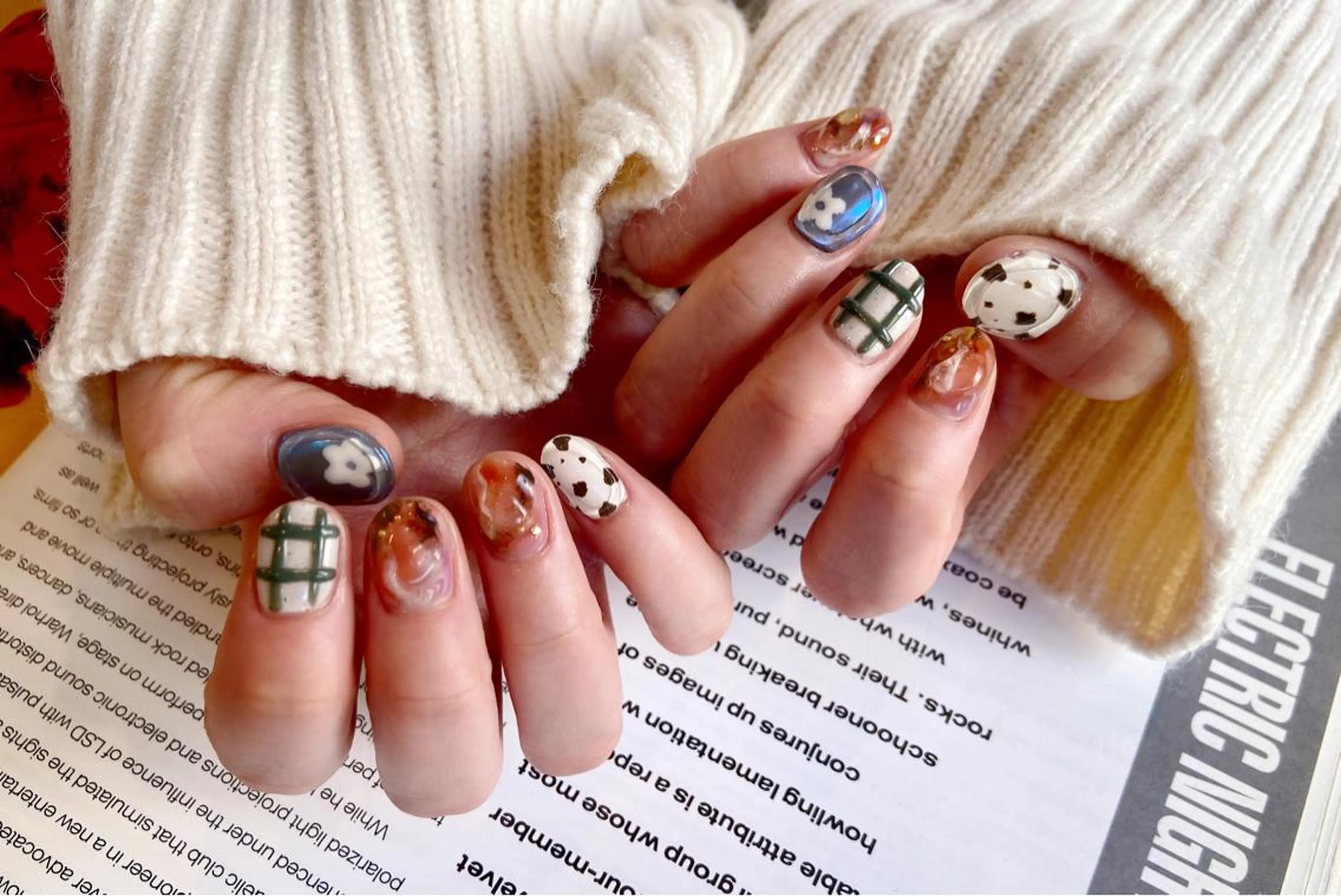 ネイル 冬ネイル atelierLoopbyshiho所属・atelier Loop♪MIKAのネイルデザイン