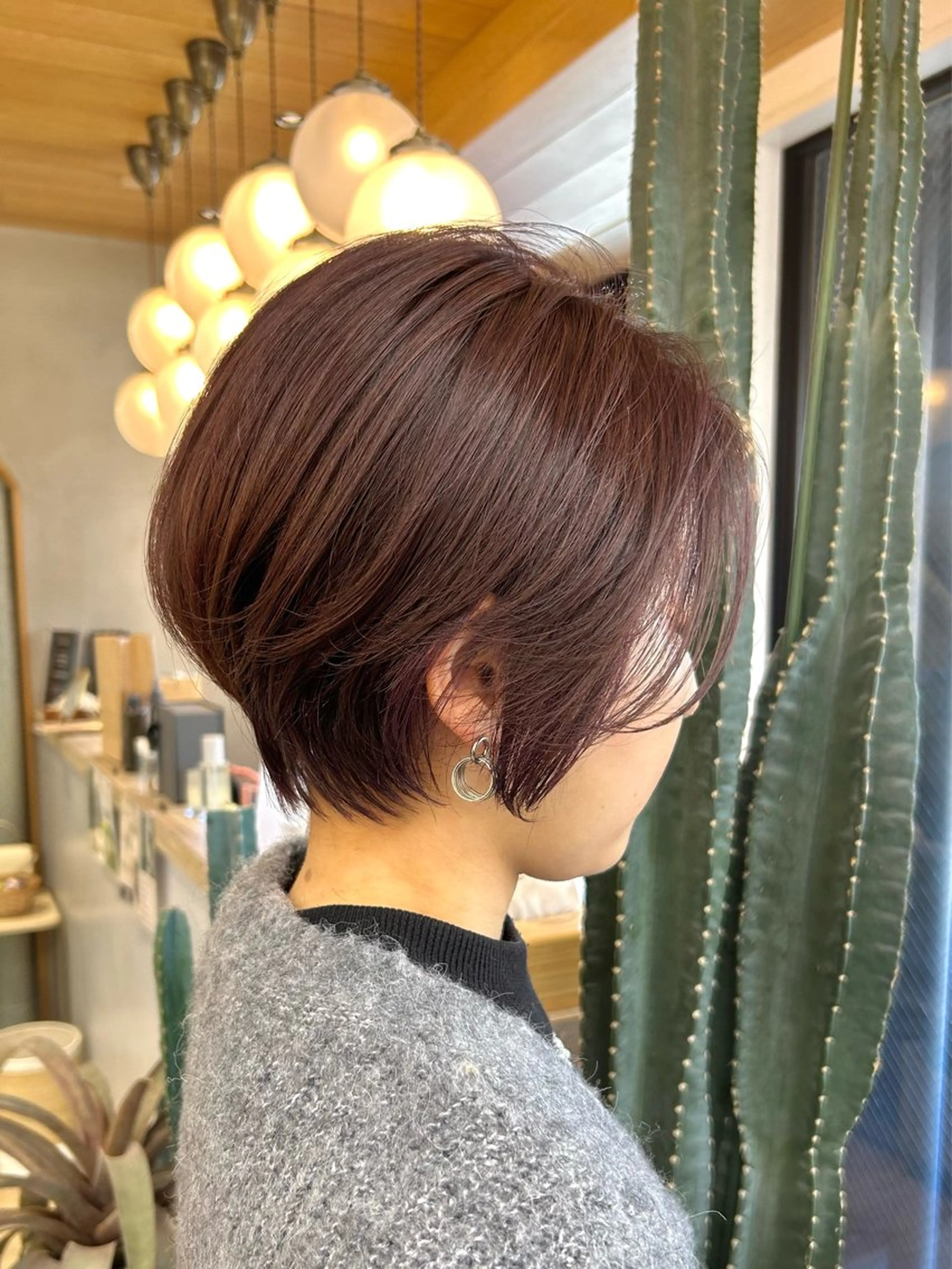 ショート カット ヘアカラー トリートメント 🩵縮毛矯正/ブリー チ/髪質改善/いつかのヘアスタイル