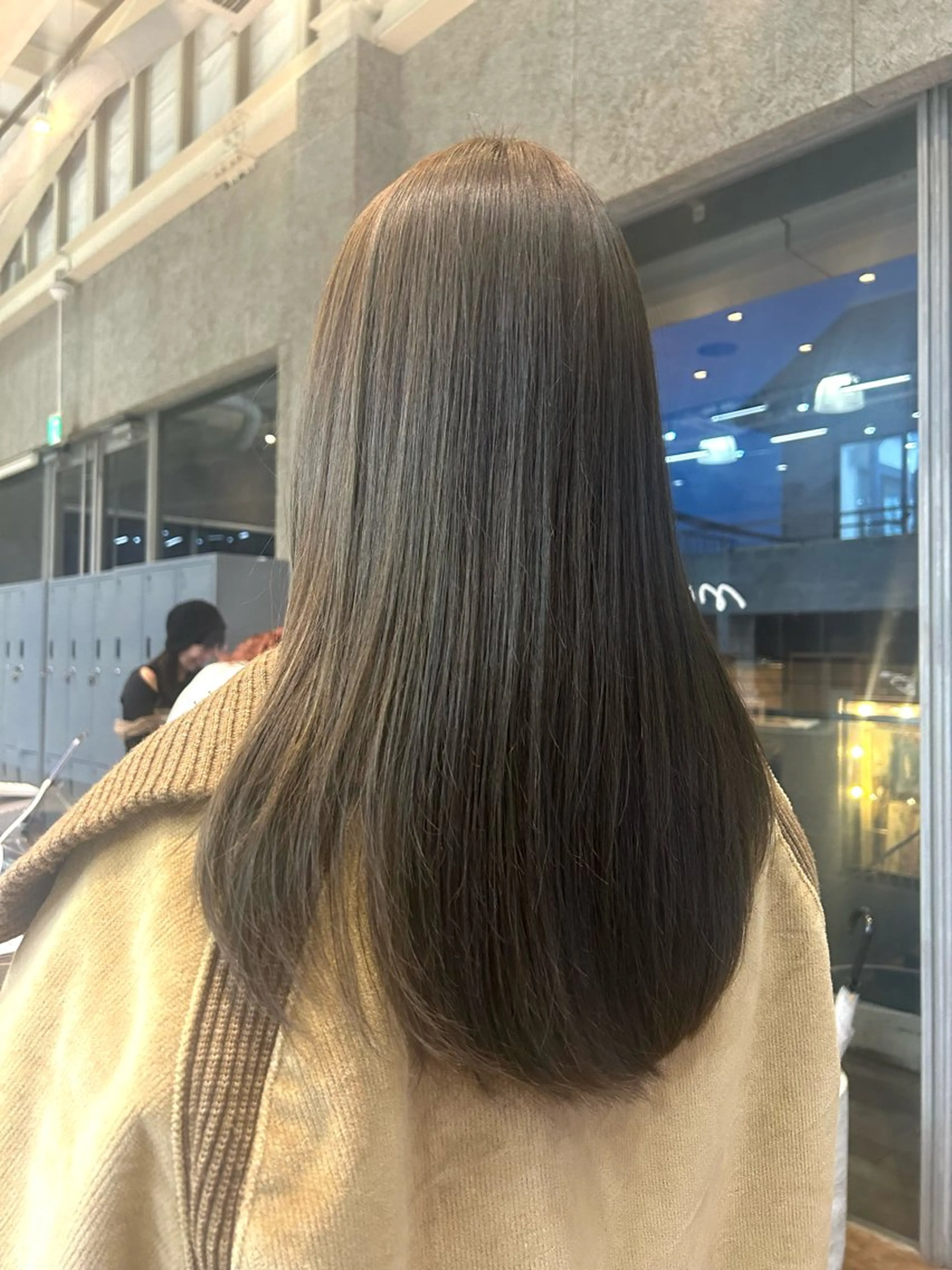 ロング カラー 🍋髪質改善× 透明感カラー ジュリのヘアスタイル