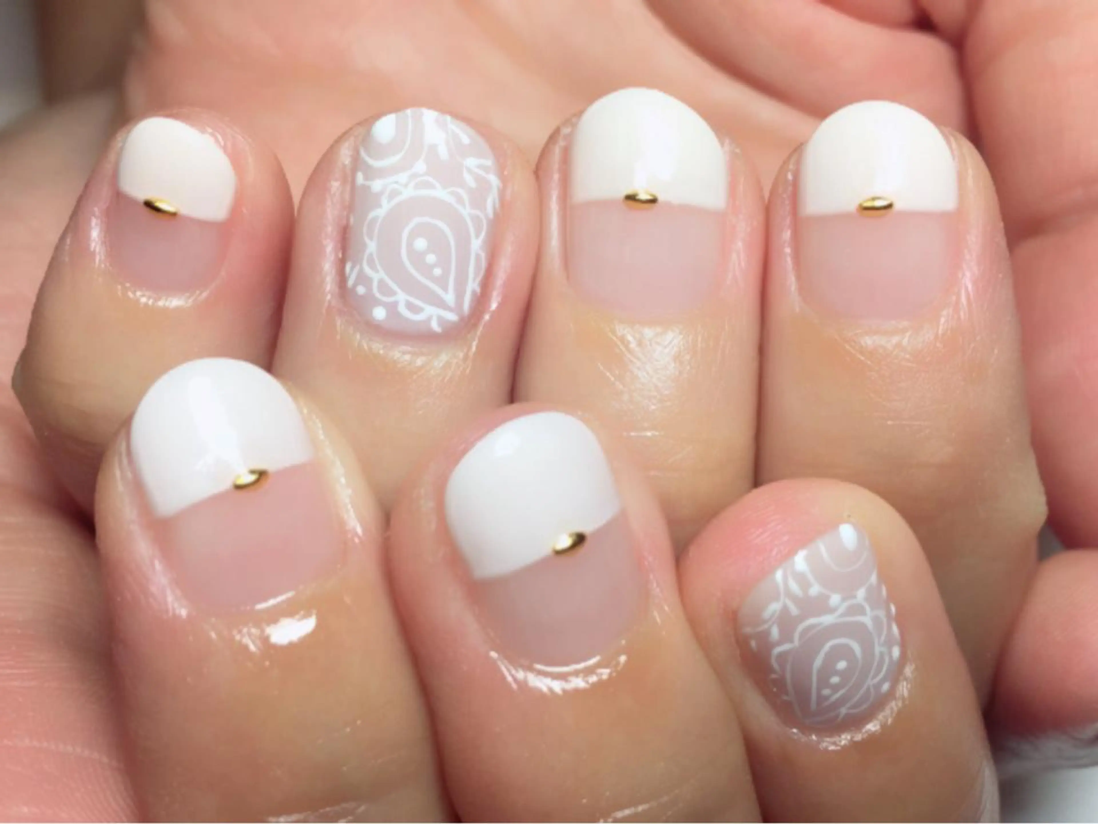 ネイル Li'leaNail AINAのネイルデザイン