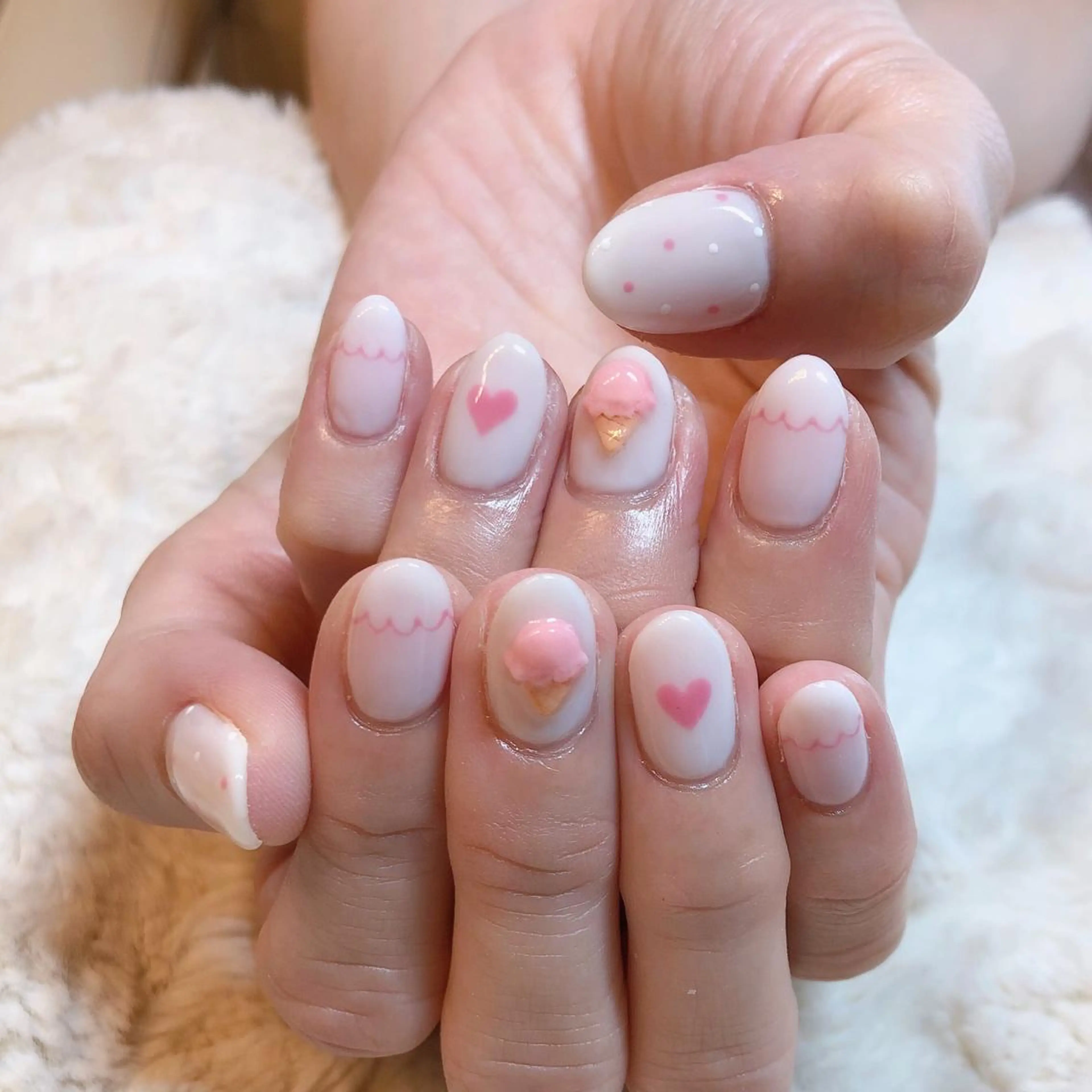 ネイル ジェルネイル 東 千夏のネイルデザイン