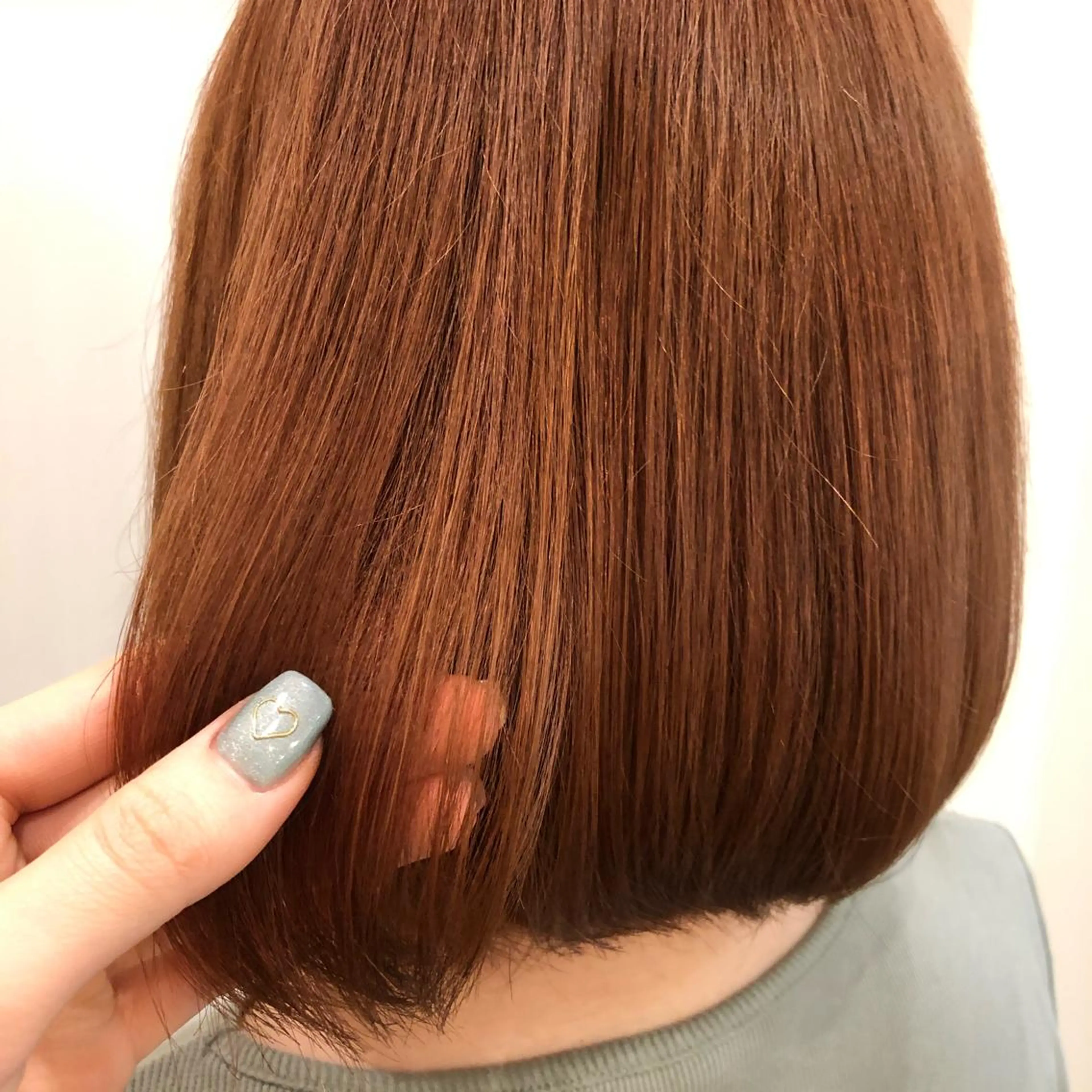 ショート カラー 椿森 美瑠紅の眉毛・アイブロウイメージ