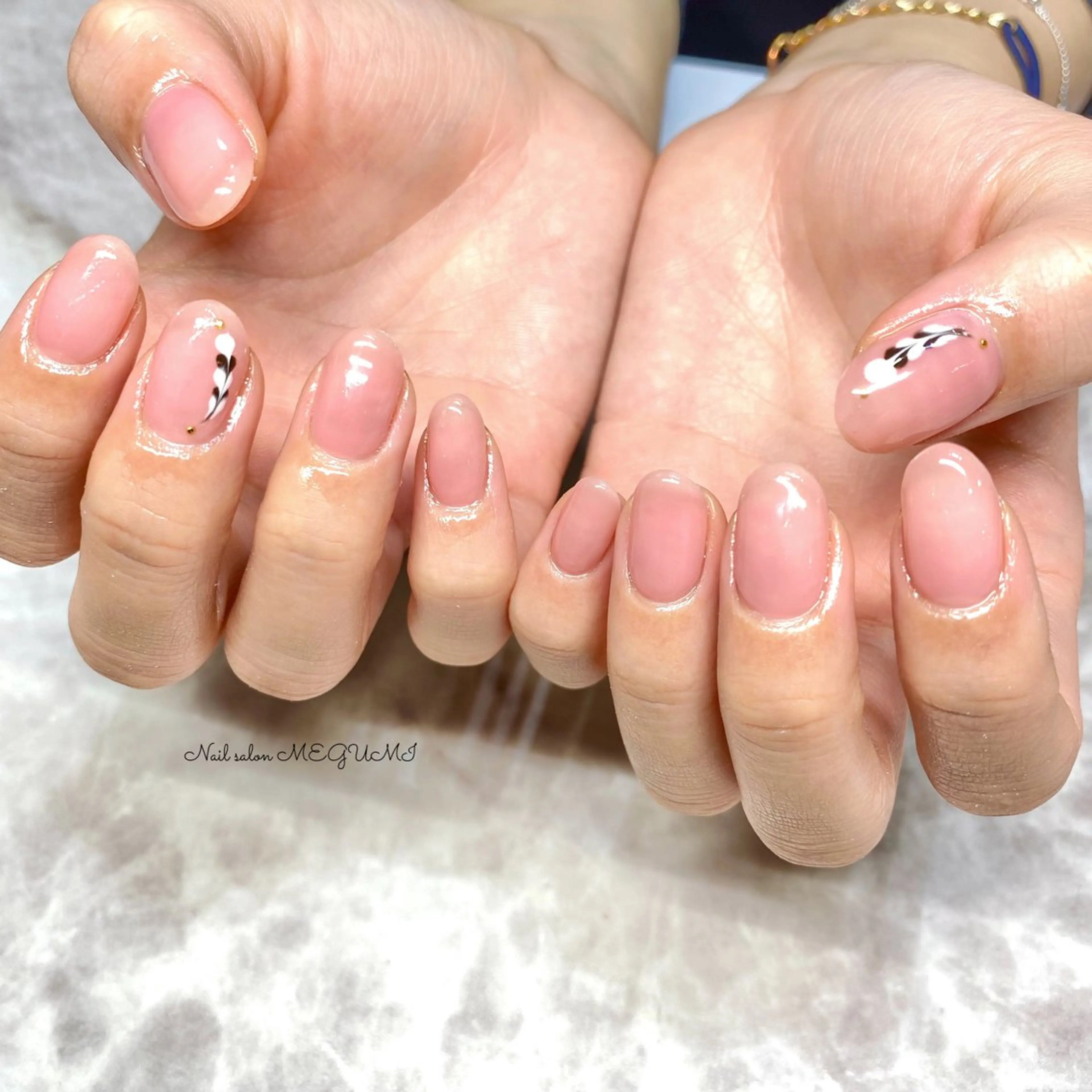 ネイル Nail salon MEGUMIのネイルデザイン