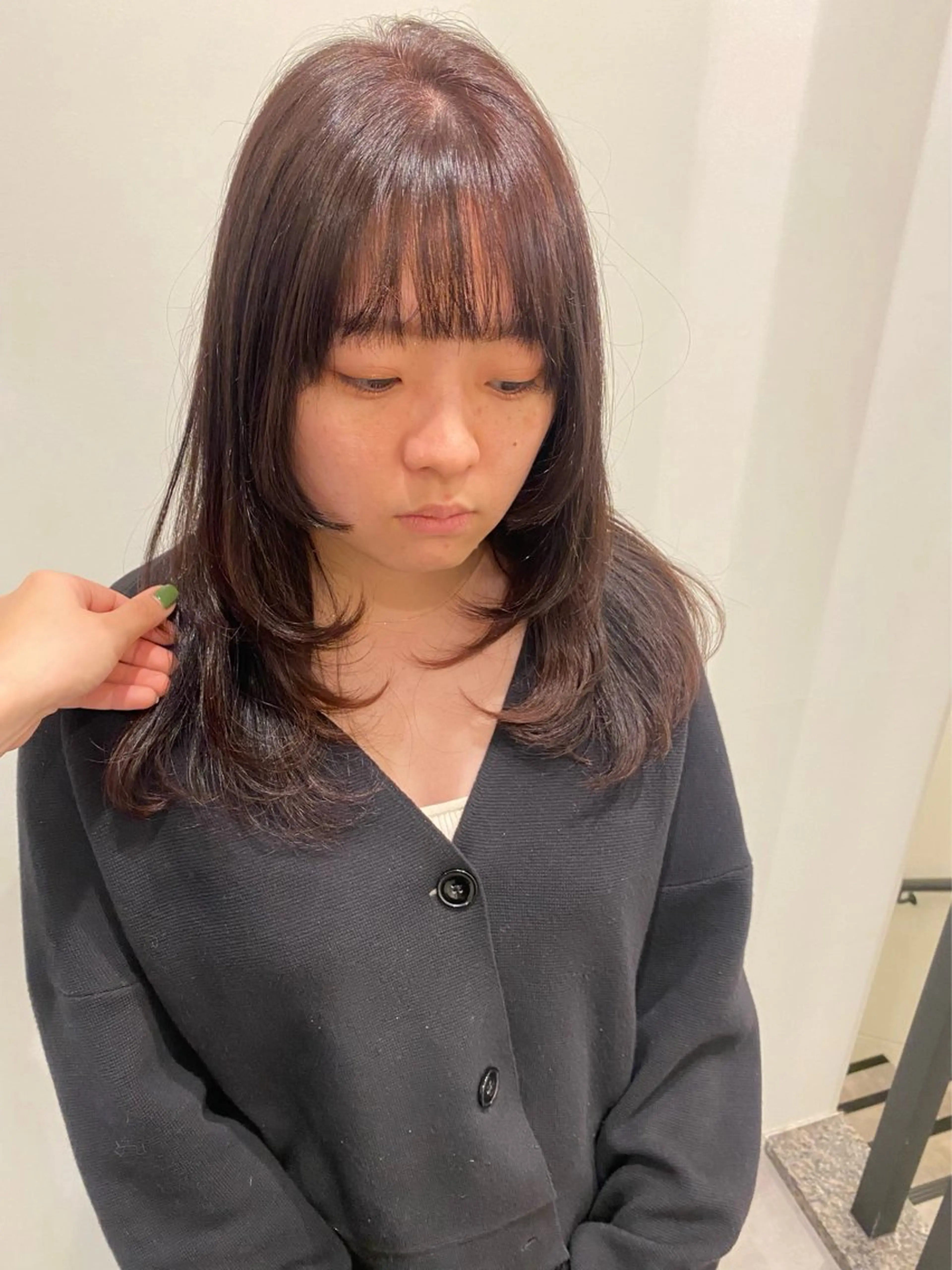 ミディアム カラー ベージュカラー ピンクカラー ピンクベージュ カット ヘアカラー トリートメント 🍑 モモカ🍑のヘアスタイル