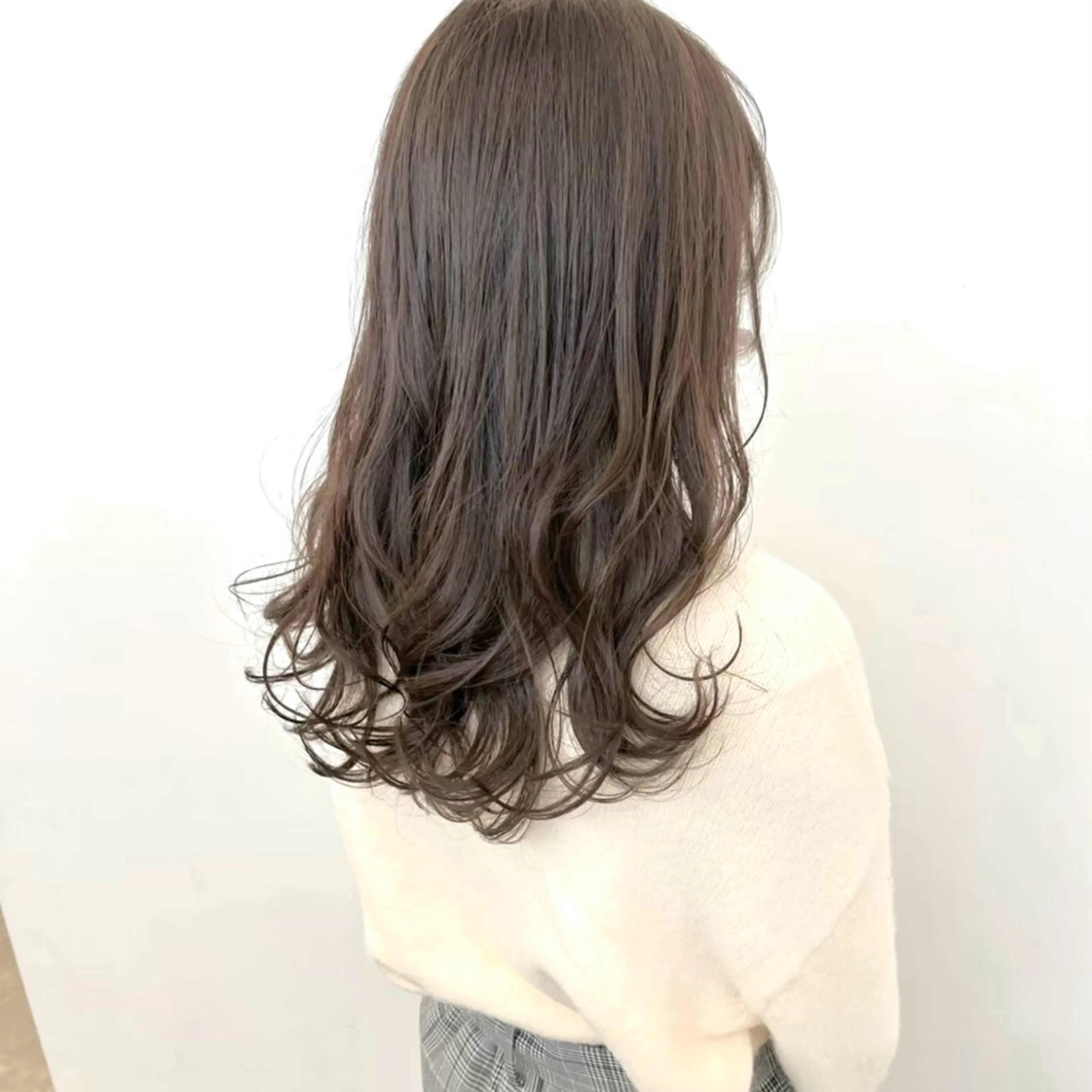 ロング ヘアカラー ParveMix 🪽鳥取彩花のヘアスタイル