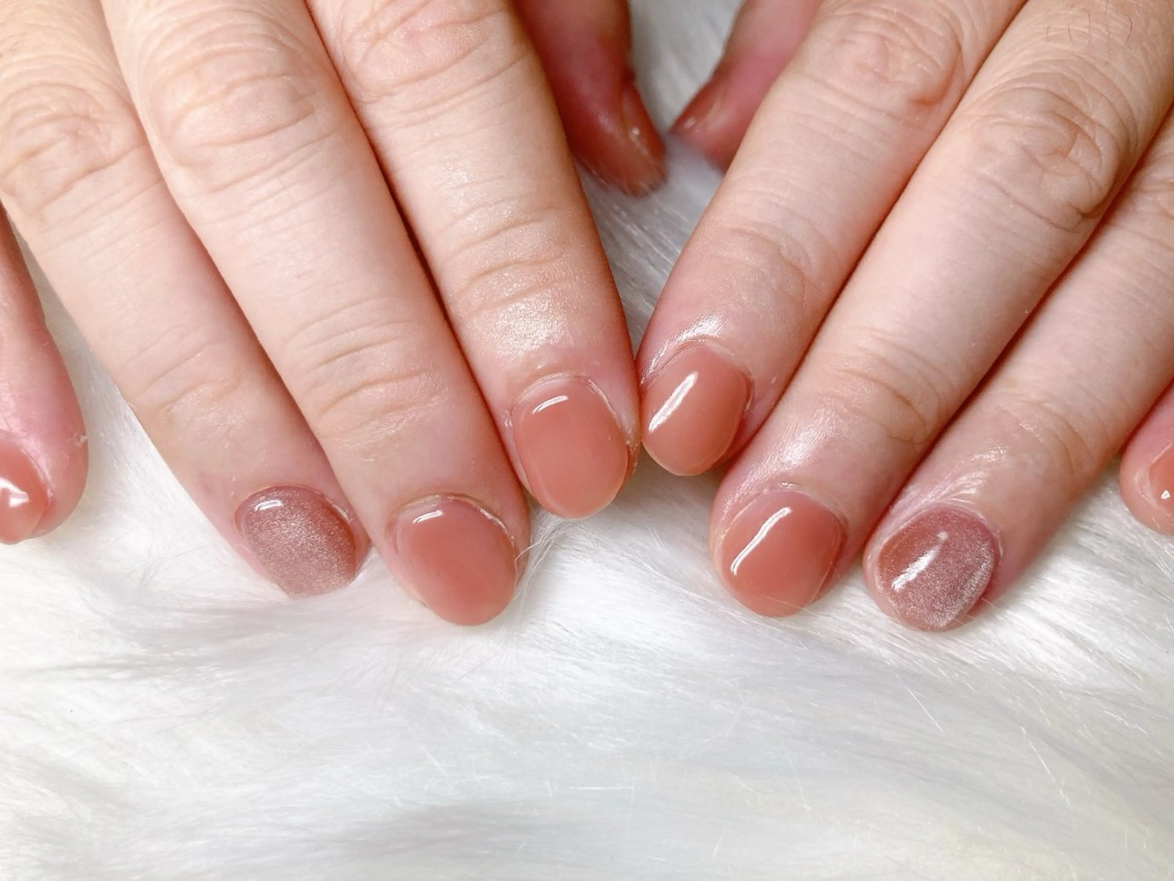 ネイル ECLAT エクラ所属・寺山 千鶴のネイルデザイン