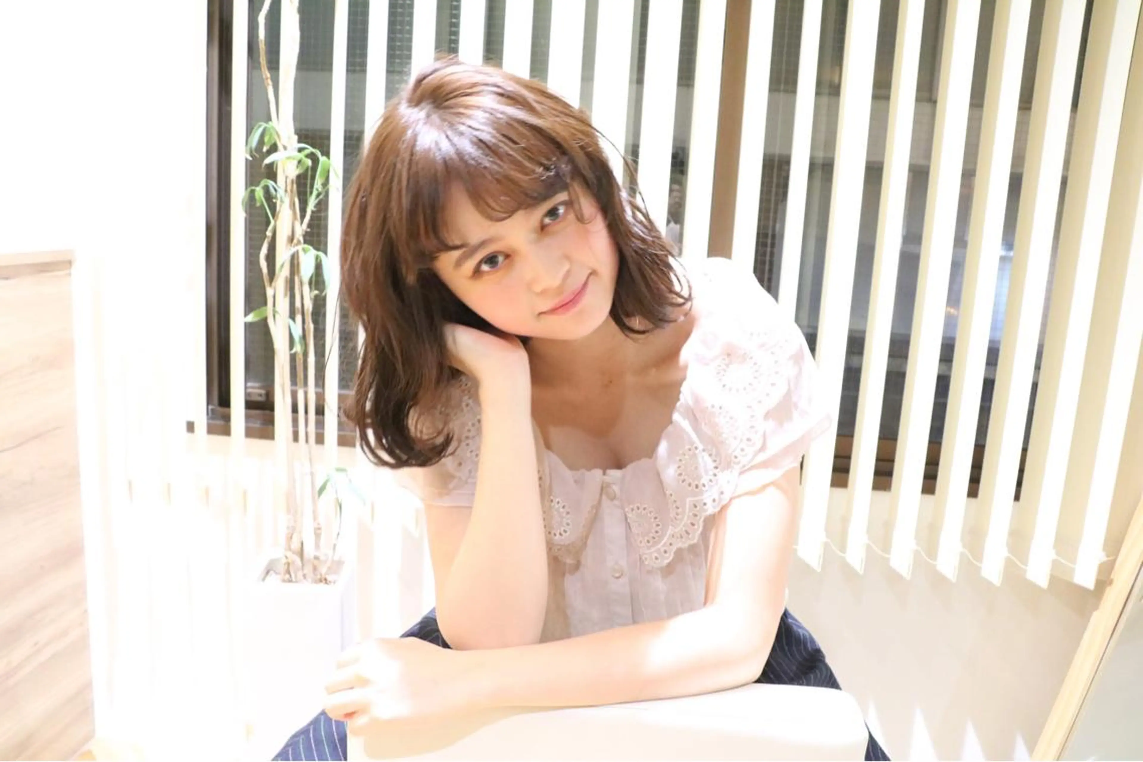 ミディアム カラー パーマ ヘアアレンジ ネイル マツエク・マツパ ボブ ハイトーン特化🤍 浦住のヘアスタイル