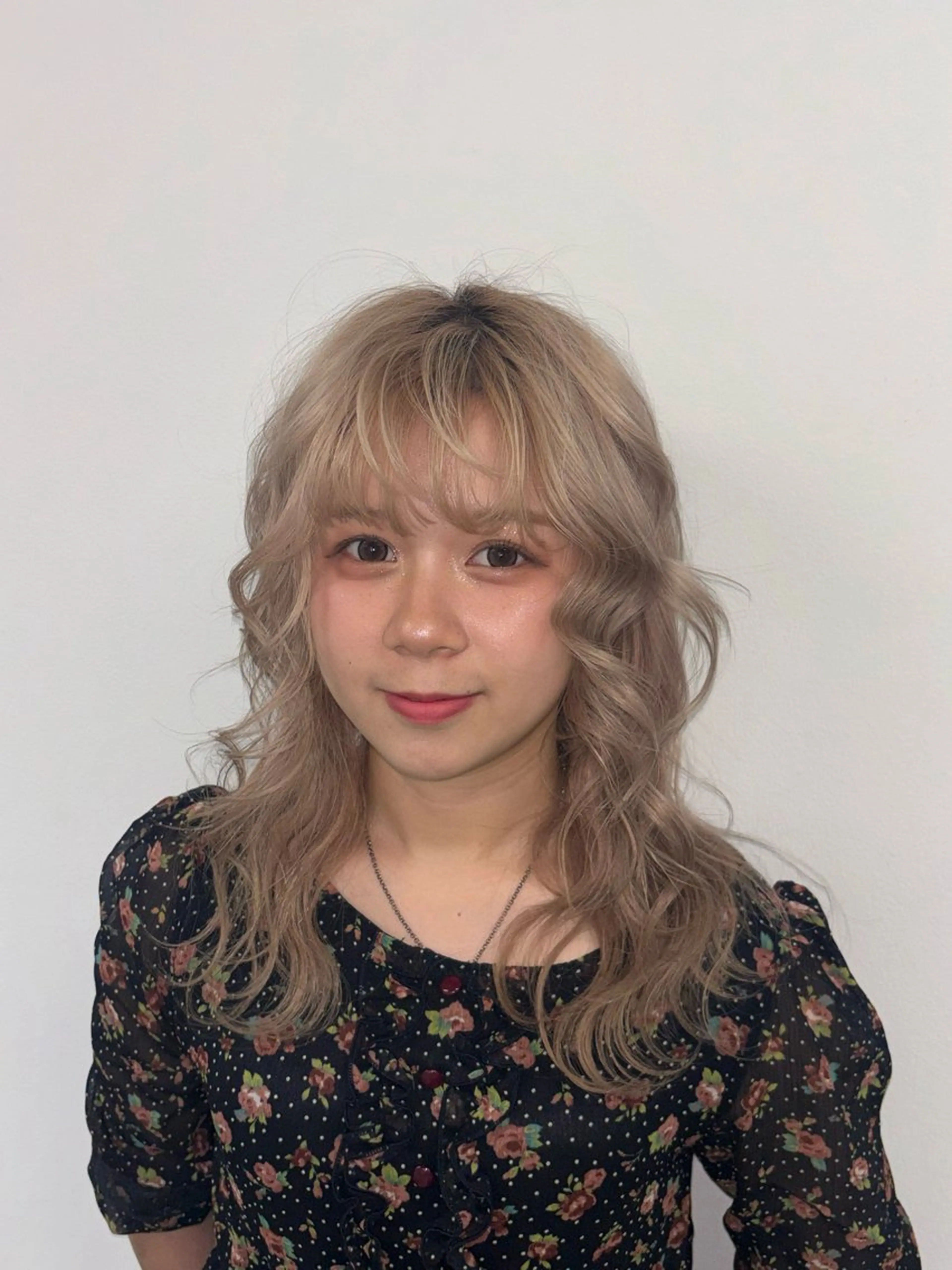 セミロング カラー ヘアアレンジ ヘアカラー ニュアンスカラー🧶 nanacoのヘアスタイル