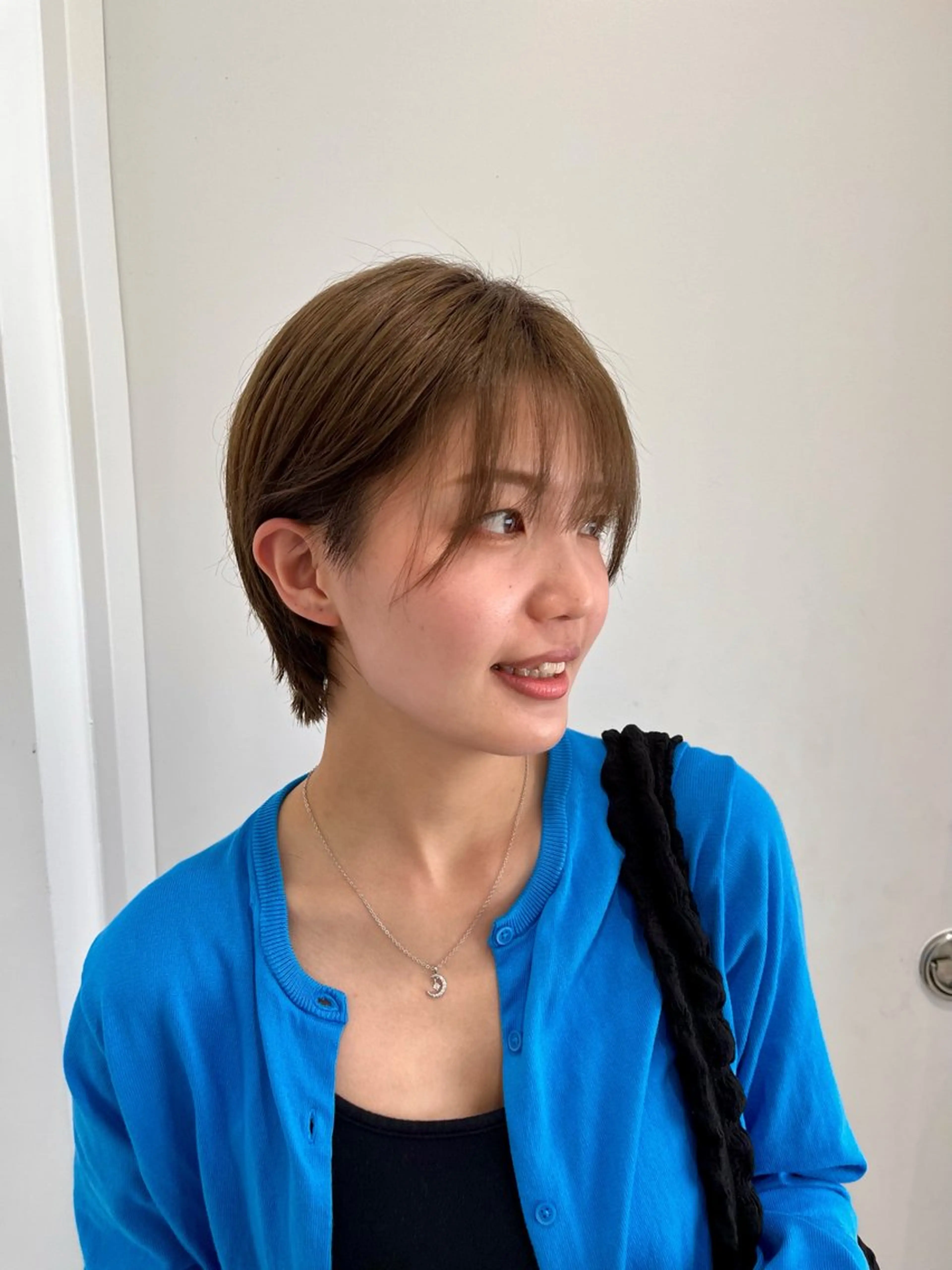ショート カラー 縮毛矯正/ハイトーン /パーマ/前原汐🎐のヘアスタイル
