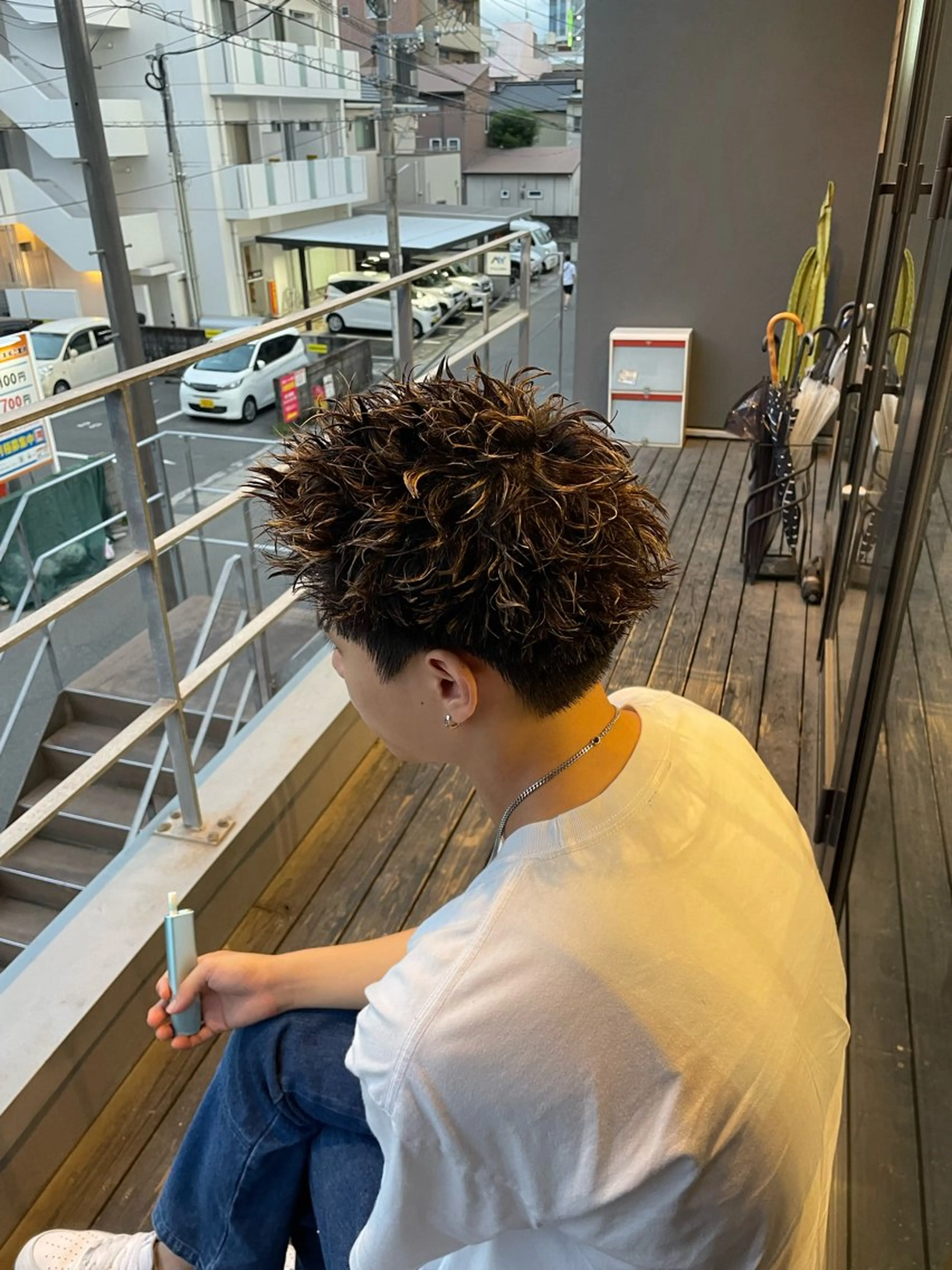 ショート パーマ メンズ カット パーマ litbyfifth 濵崎寛太のヘアスタイル