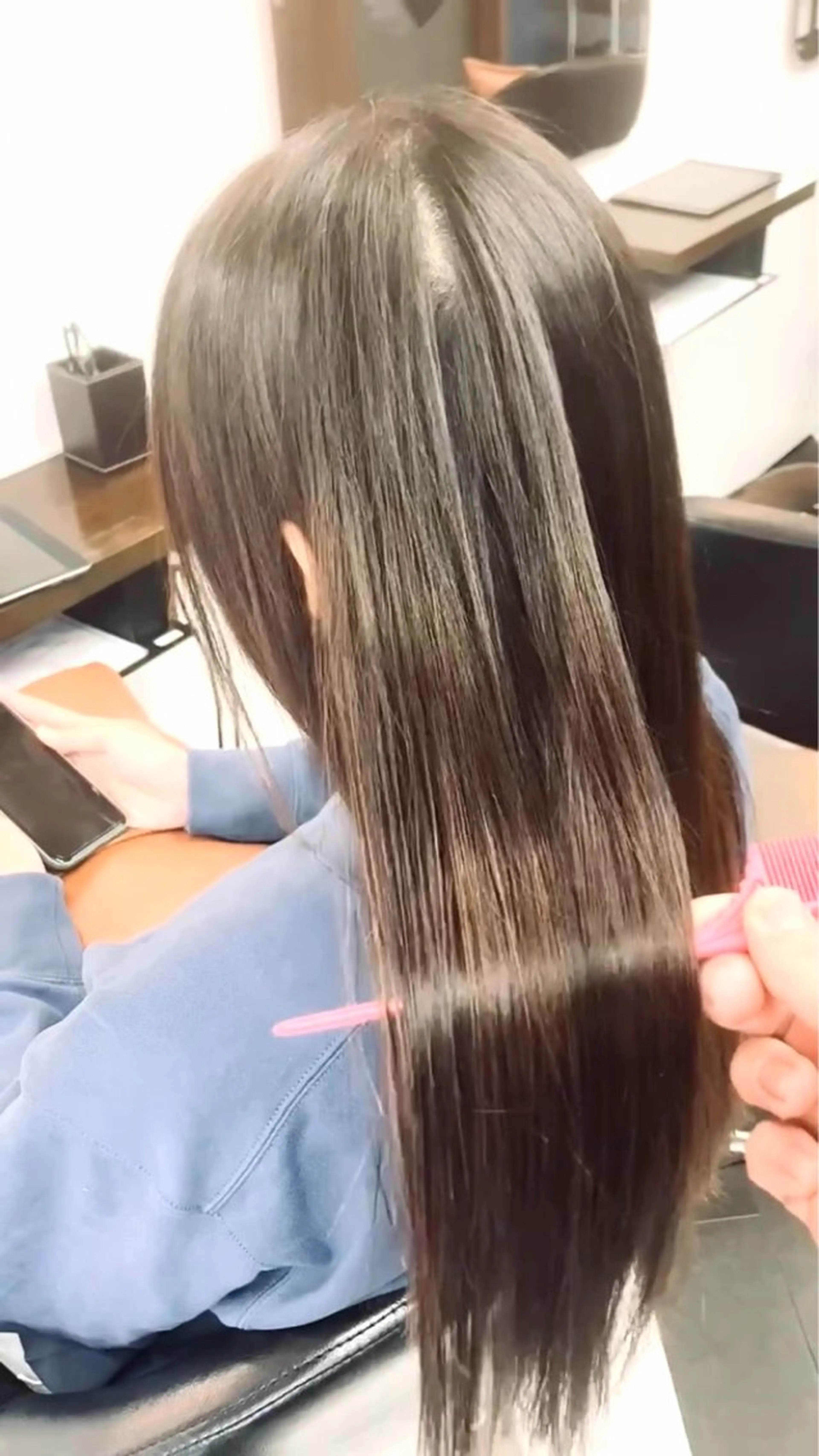 ロング ウルフ・ハイレイヤー 🌟ナカノ・ユウヤのヘアスタイル