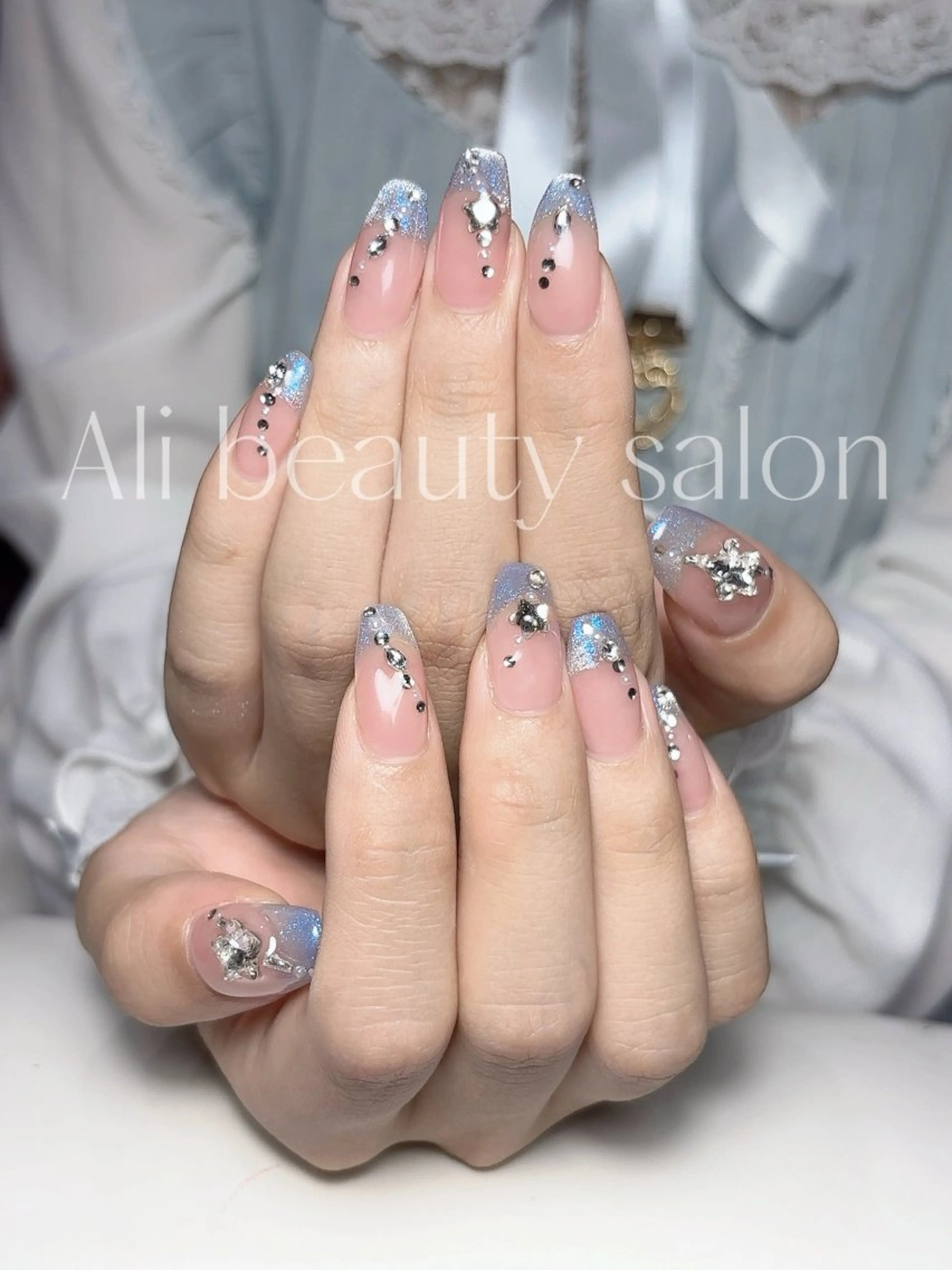 ネイル フレンチネイル マグネットネイル マグネットフレンチ ハンドネイル Ali 新小岩 ネイル専門のネイルデザイン