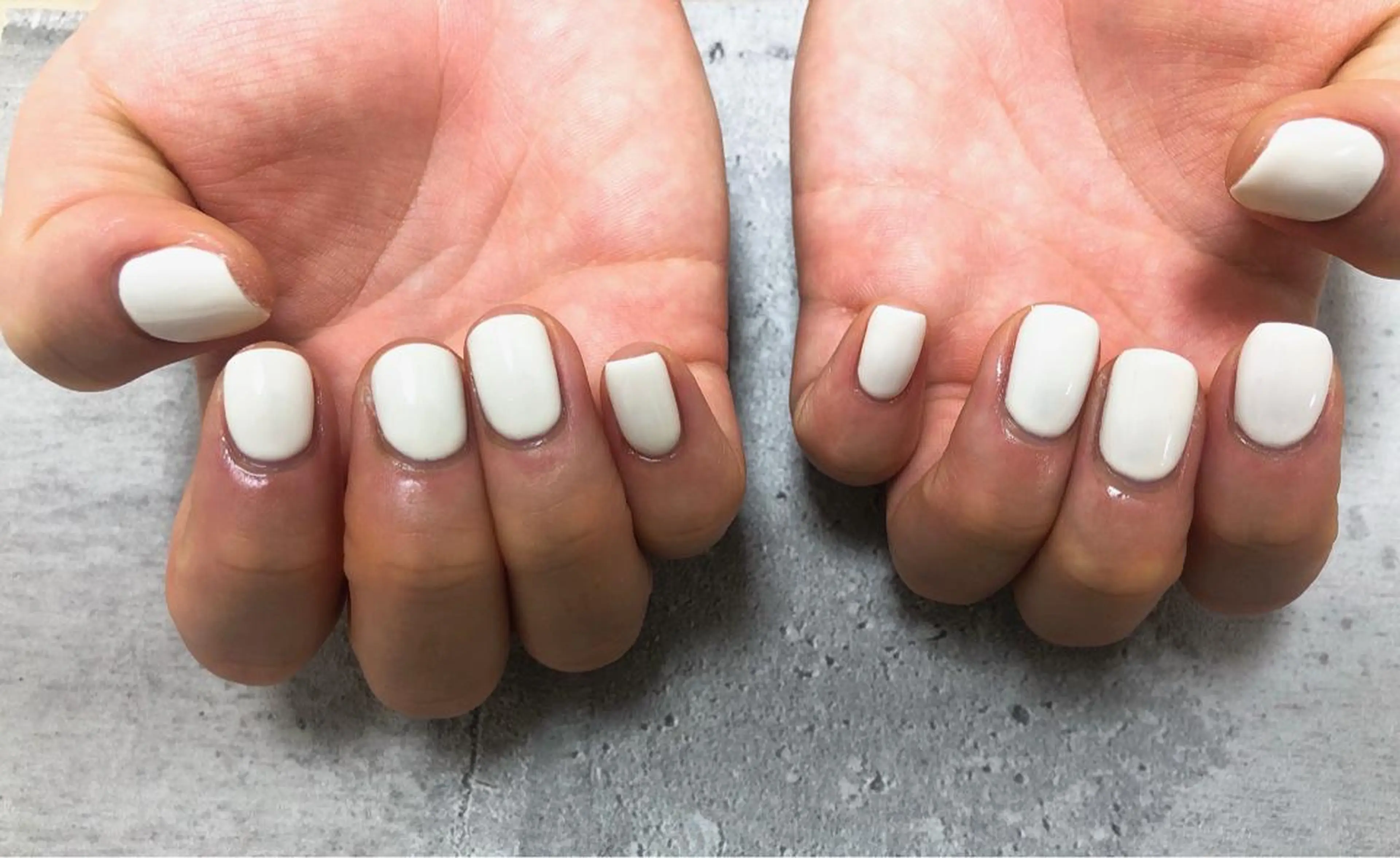 ネイル ワンカラーネイル ホワイト ハンドネイル Mogu nail 二子玉川のネイルデザイン