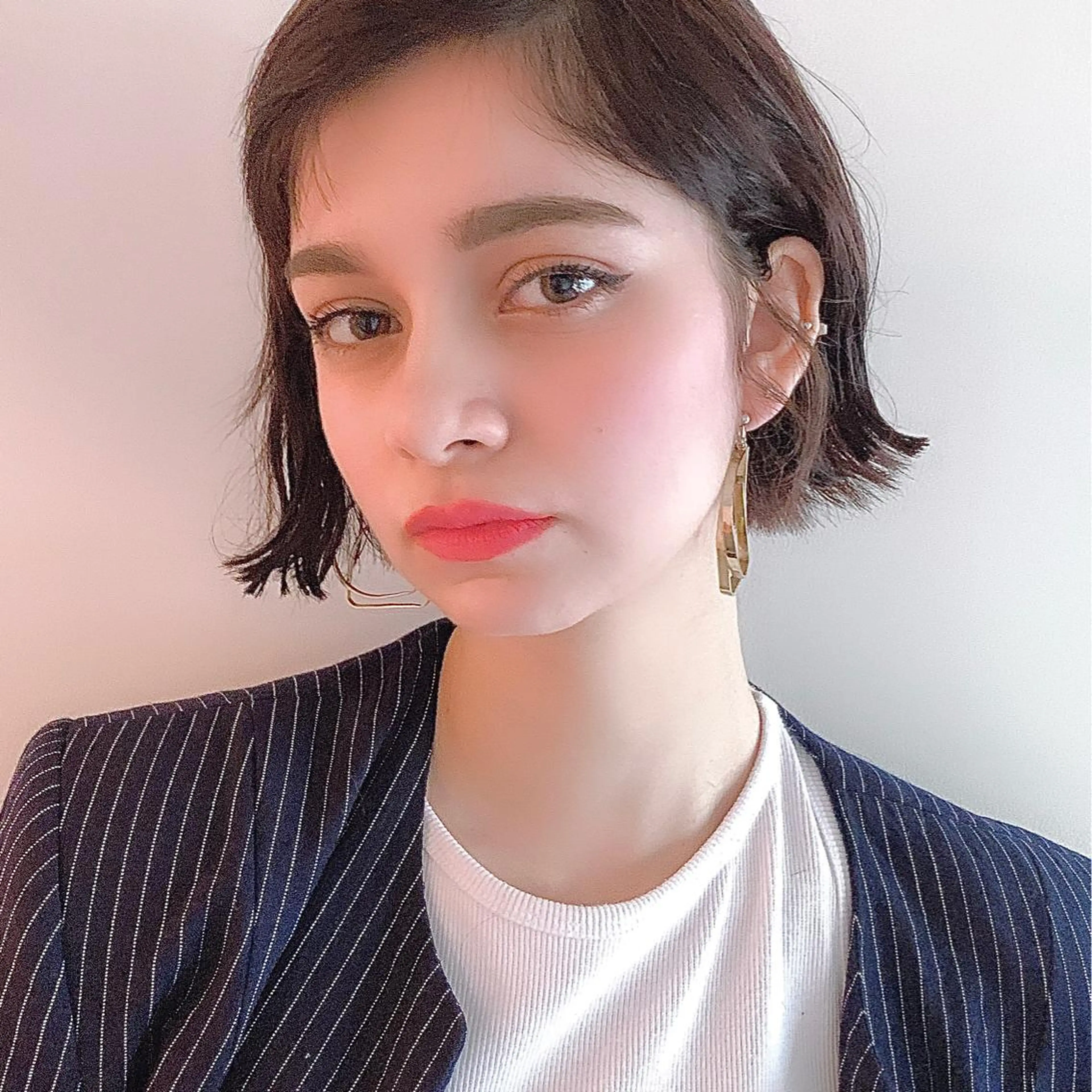 ショート カラー JYUNESU表参道所属・韓国ヘア🇰🇷🎀 透明感カラーのヘアスタイル