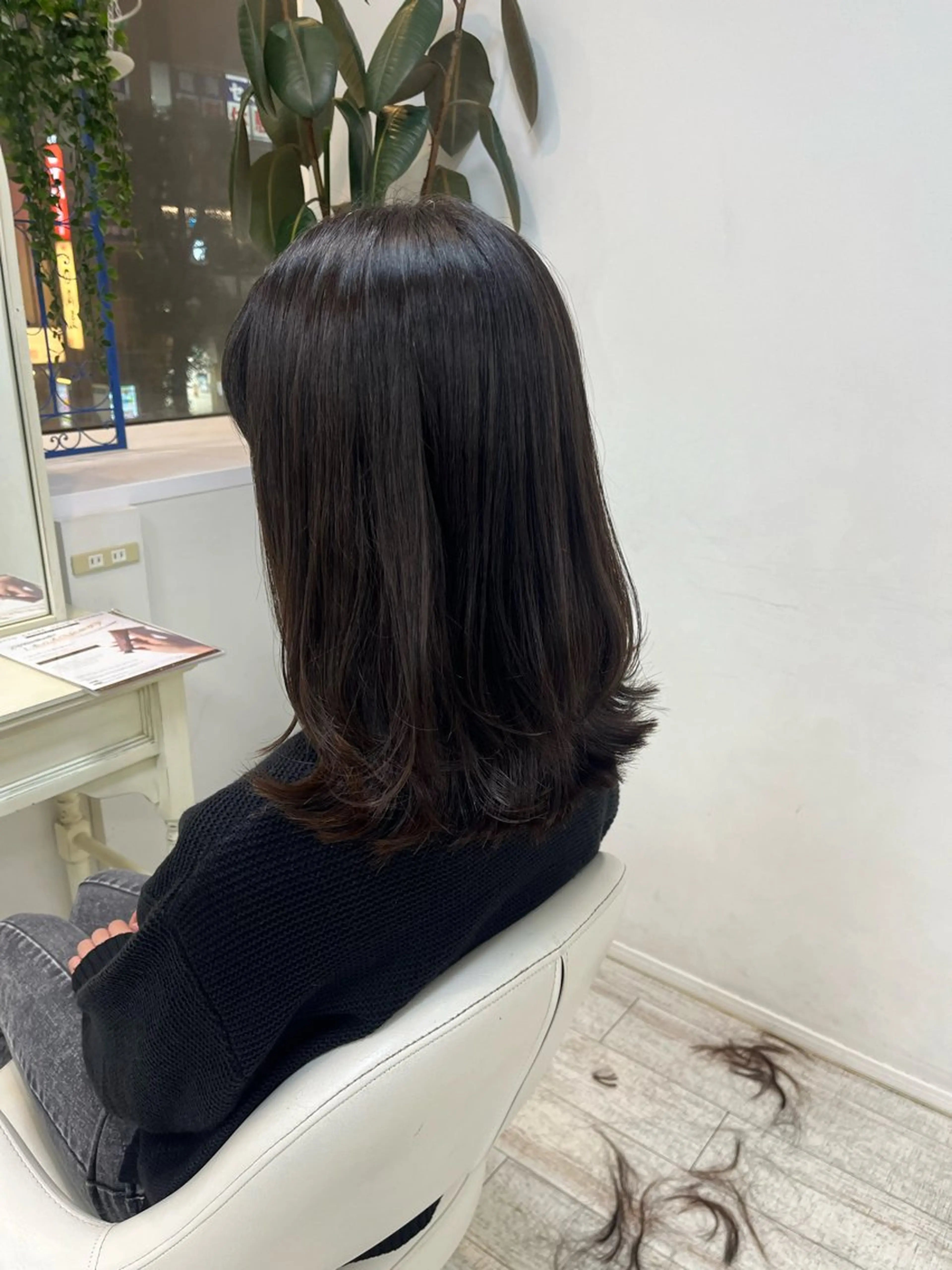 セミロング 小川 夏花のヘアスタイル