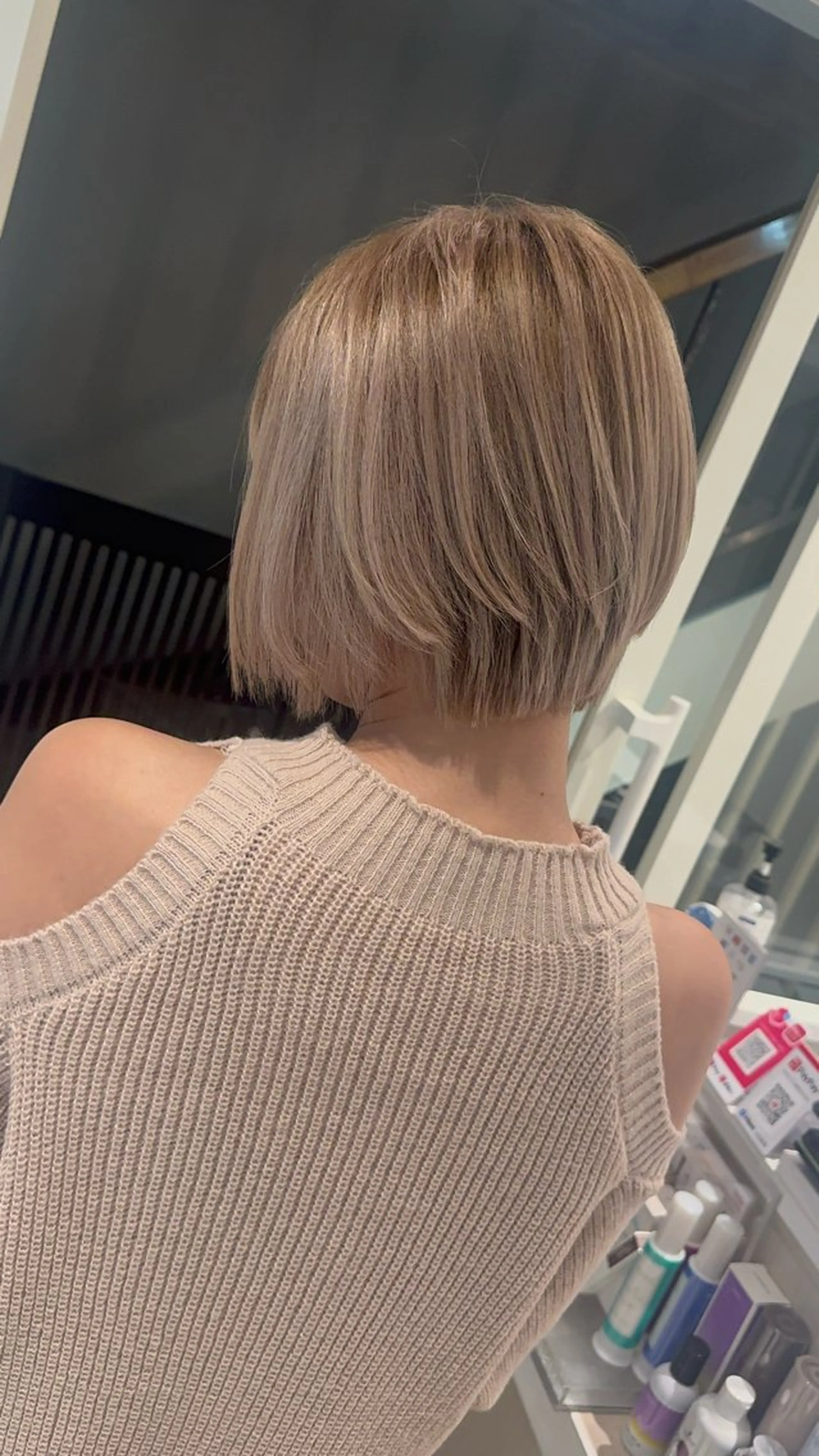 ショート カラー ヘアアレンジ 🔥ハイトーンカラー ギャルNAOKI🔥のヘアスタイル