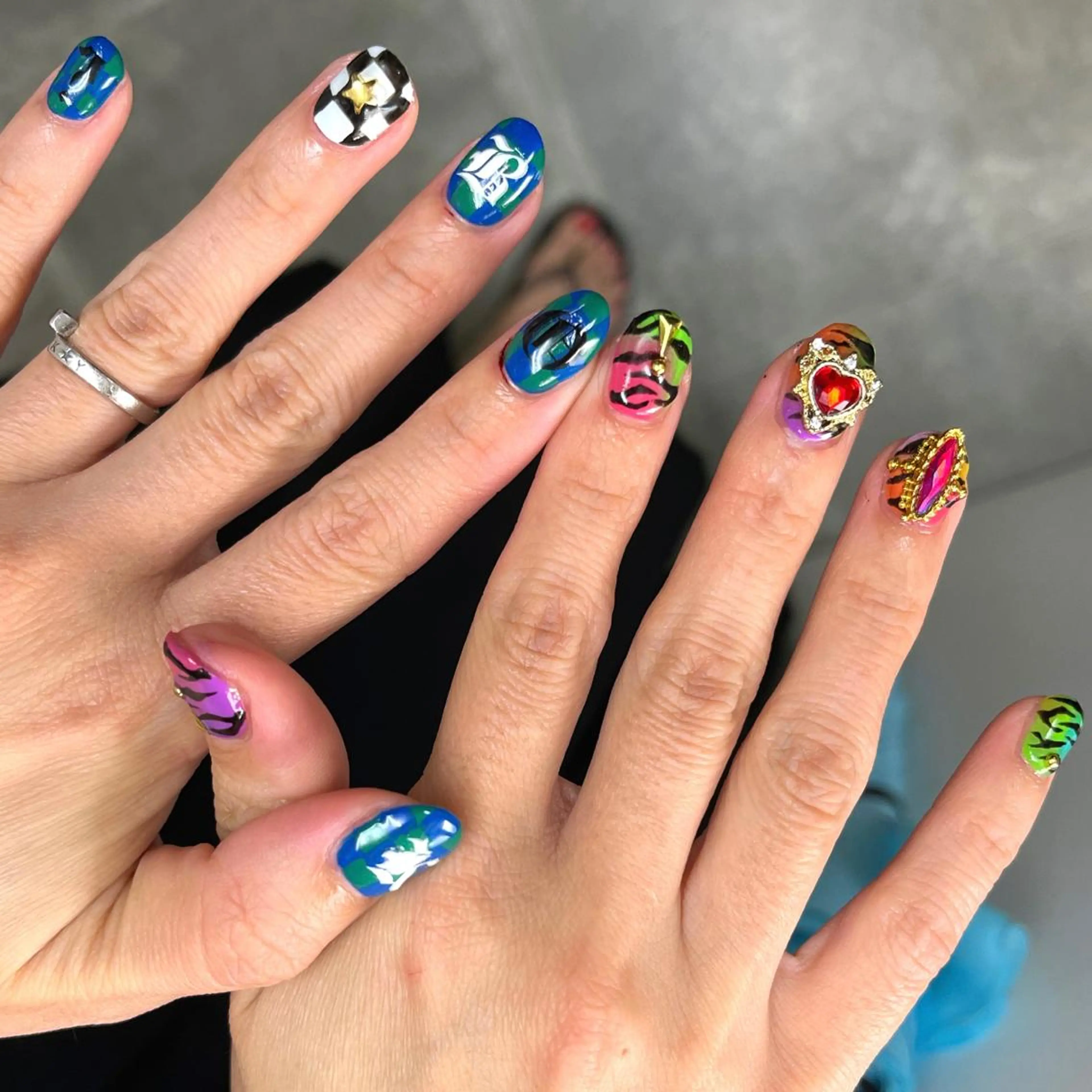 ネイル ハンドネイル Betty ✶のマツエク・マツパデザイン