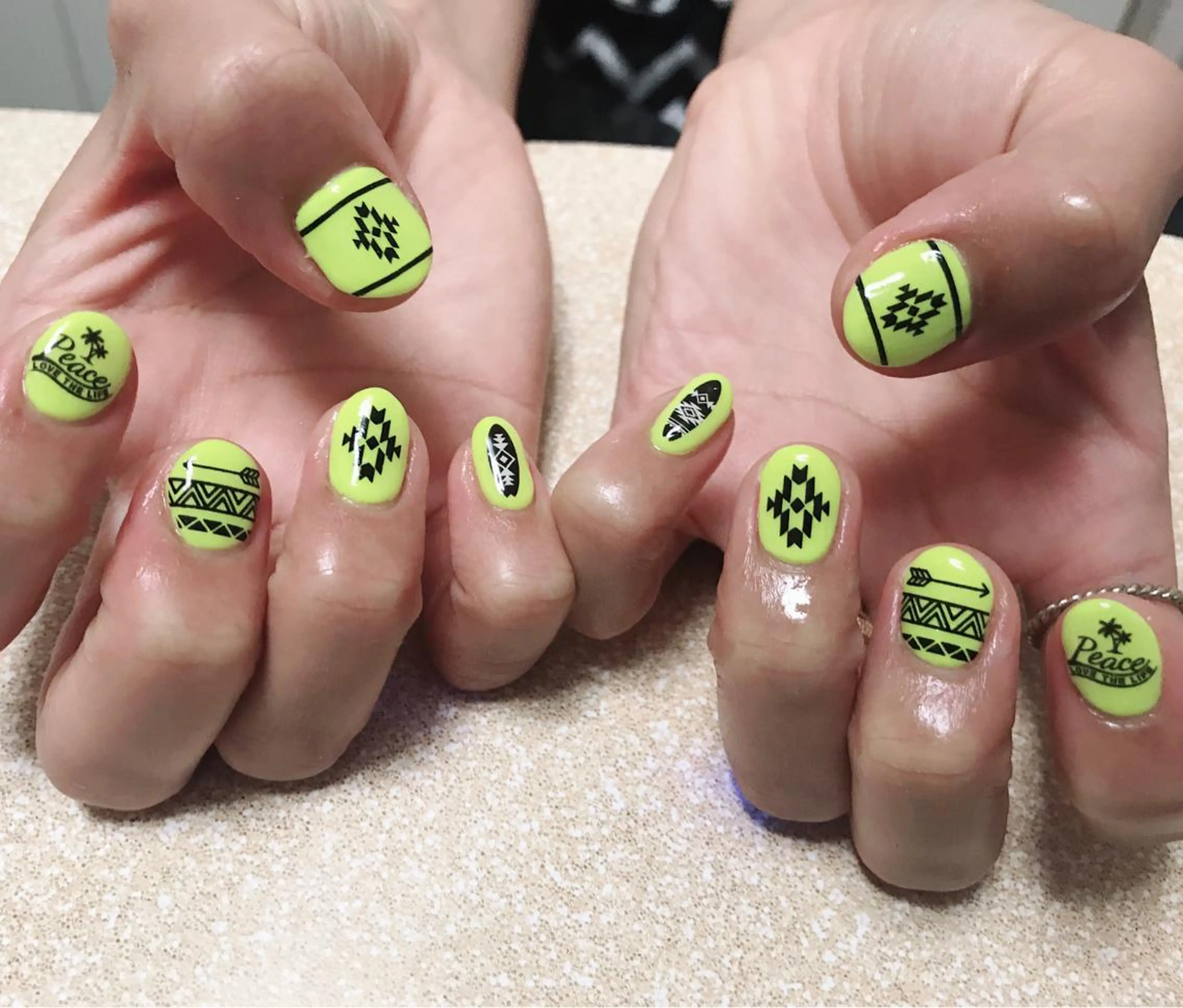 ネイル nico.nico.mark NAIL所属・小林 梓のエステ・リラクイメージ