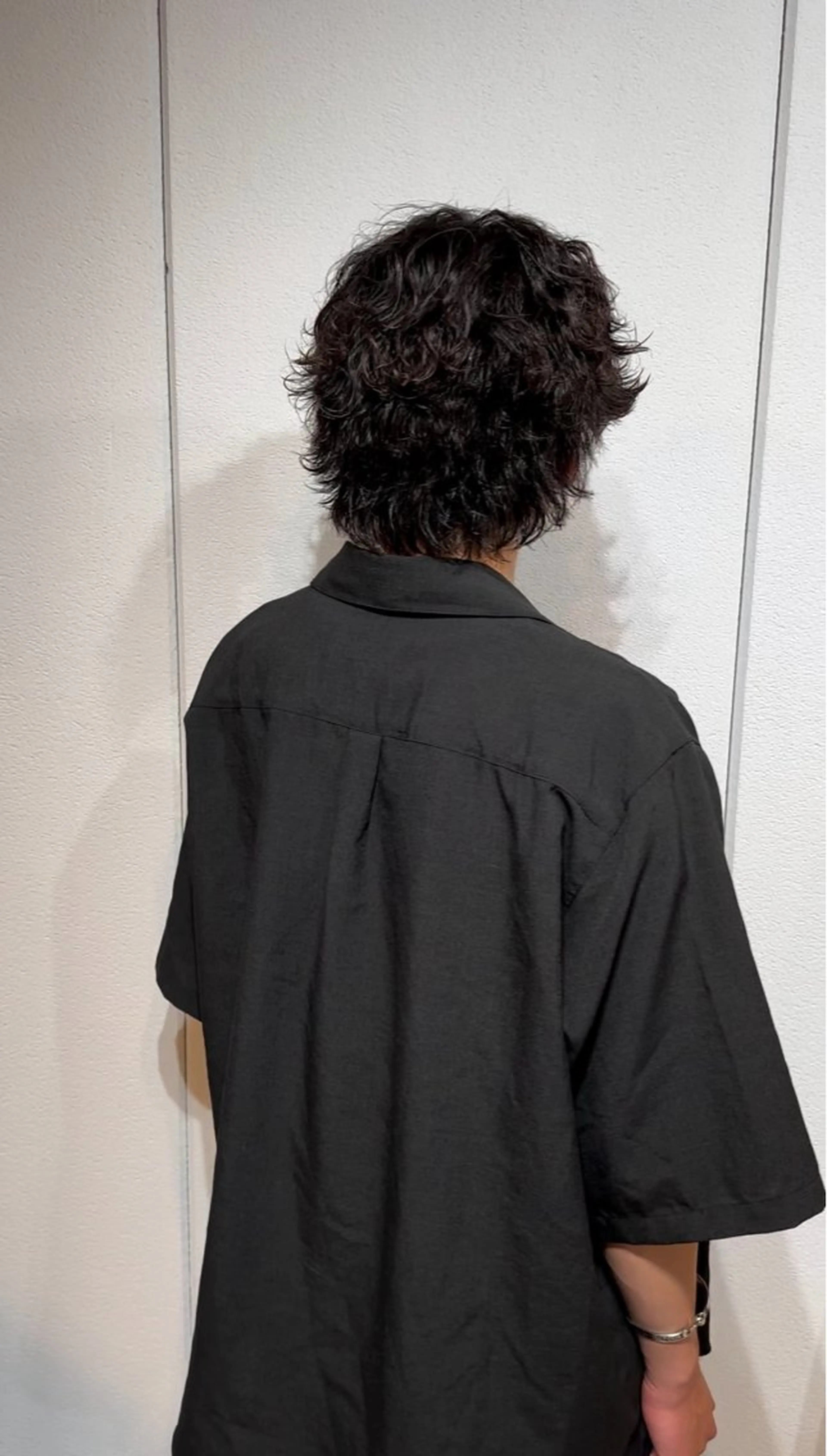 ショート パーマ メンズ カット パーマ 吉岡 昌吾のヘアスタイル