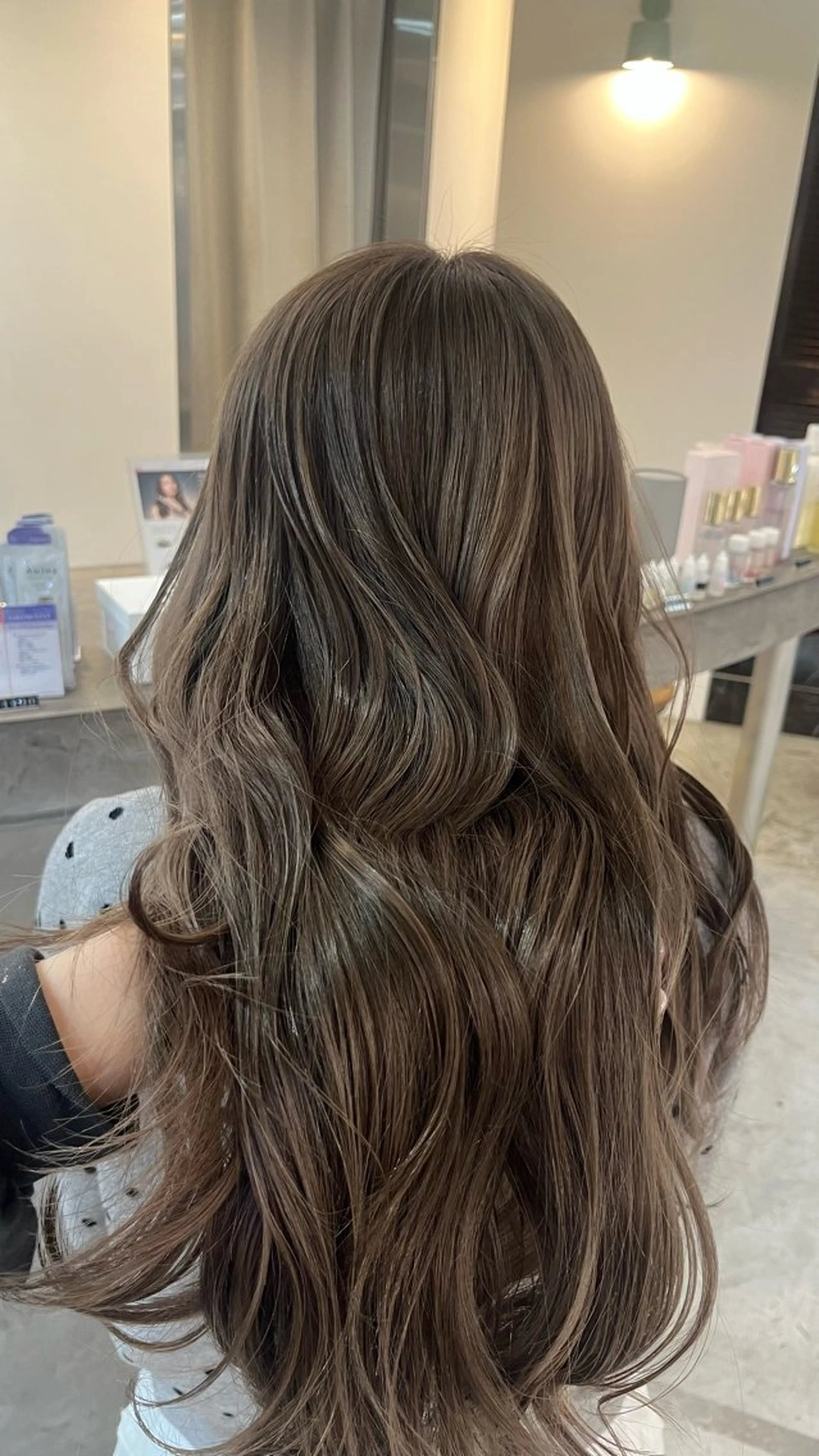 カラー グレージュ ミルクティーグレージュ ヘアカラー Matsunaga Rihoのヘアスタイル