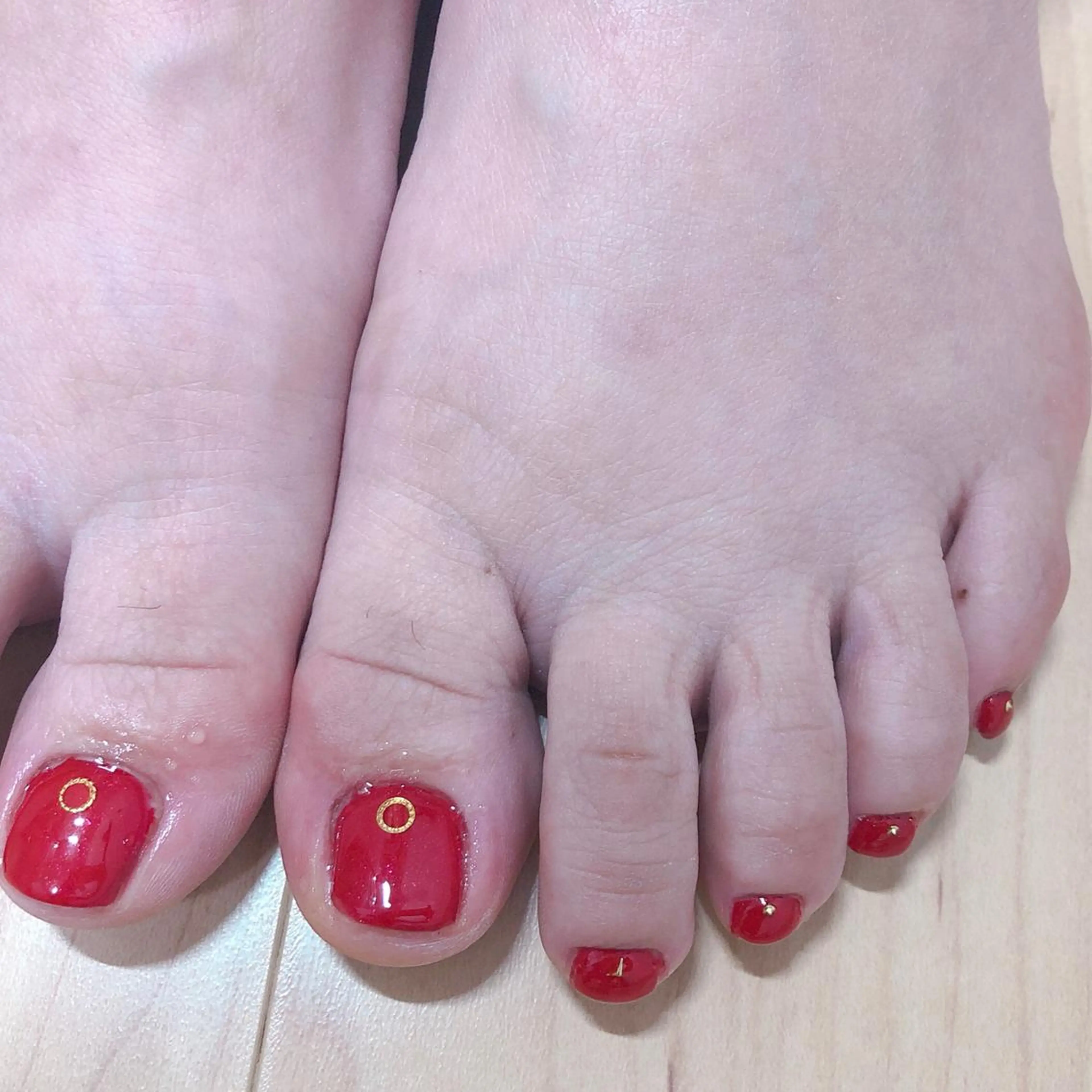 ネイル フットネイル ワンカラーネイル 奥園 良恵のネイルデザイン