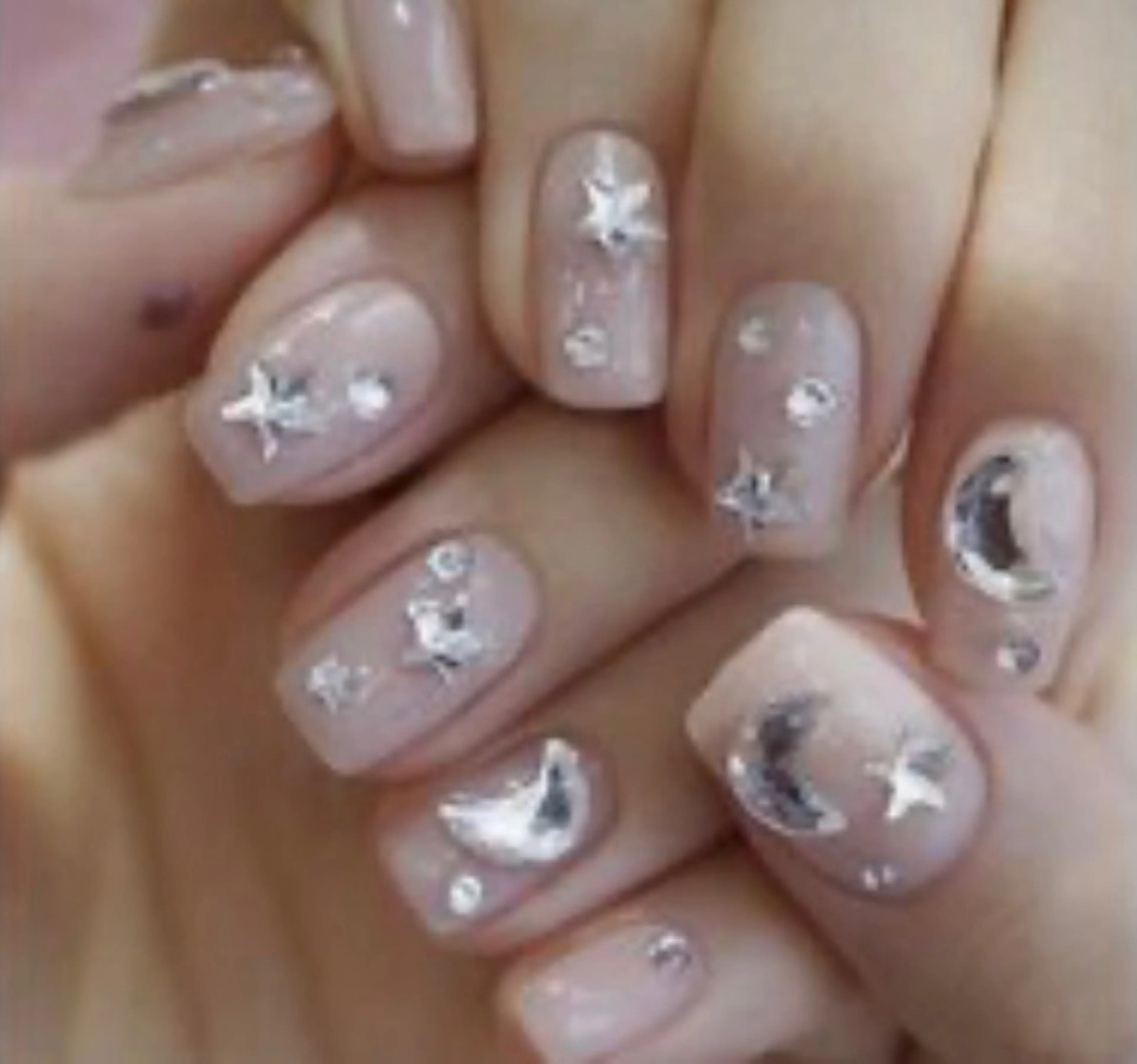 Jr.ネイリストl練習モデルlワンカラーストーン乗せ放題4980の写真