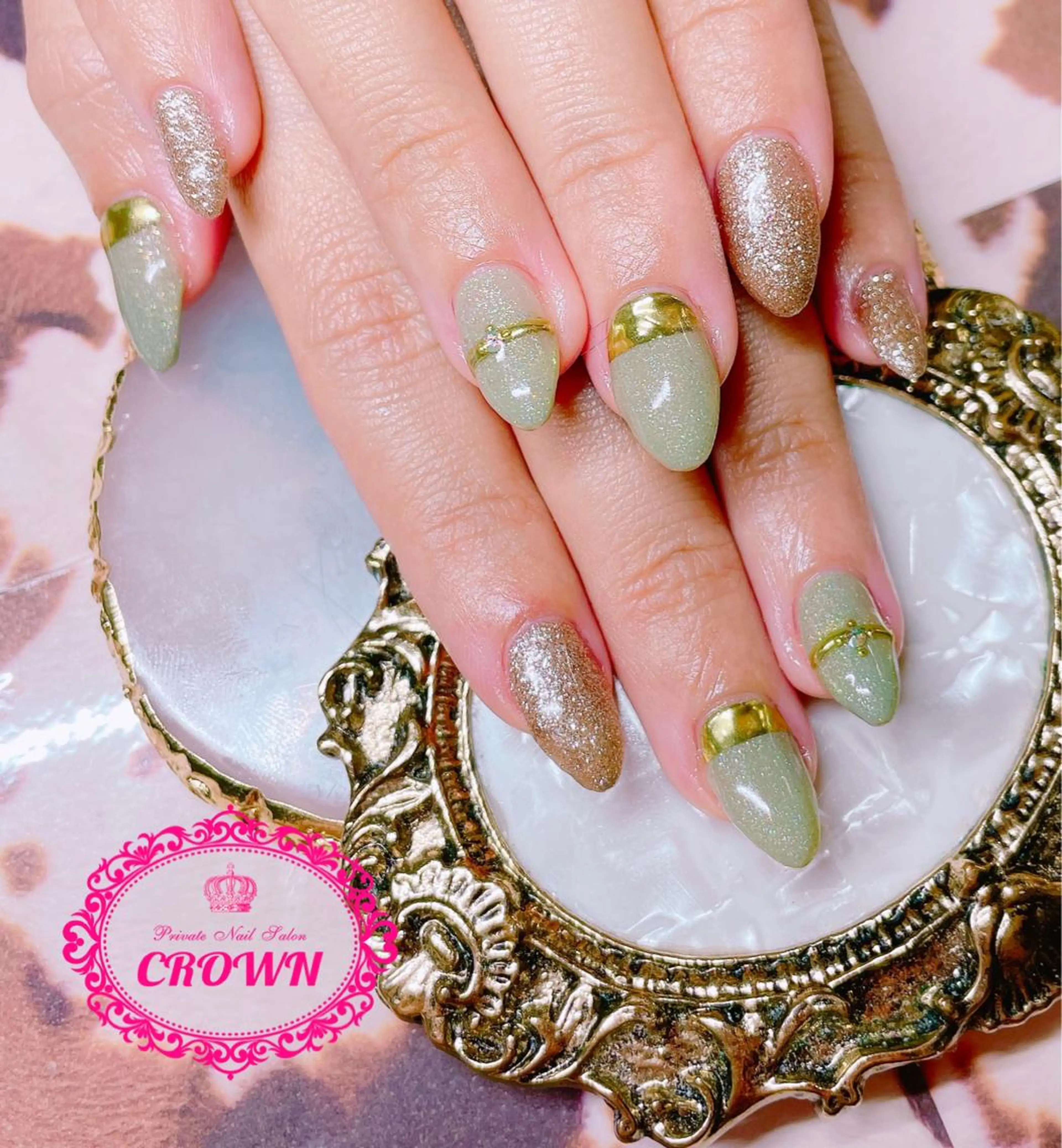 ネイル CROWN プライベートサロンのネイルデザイン