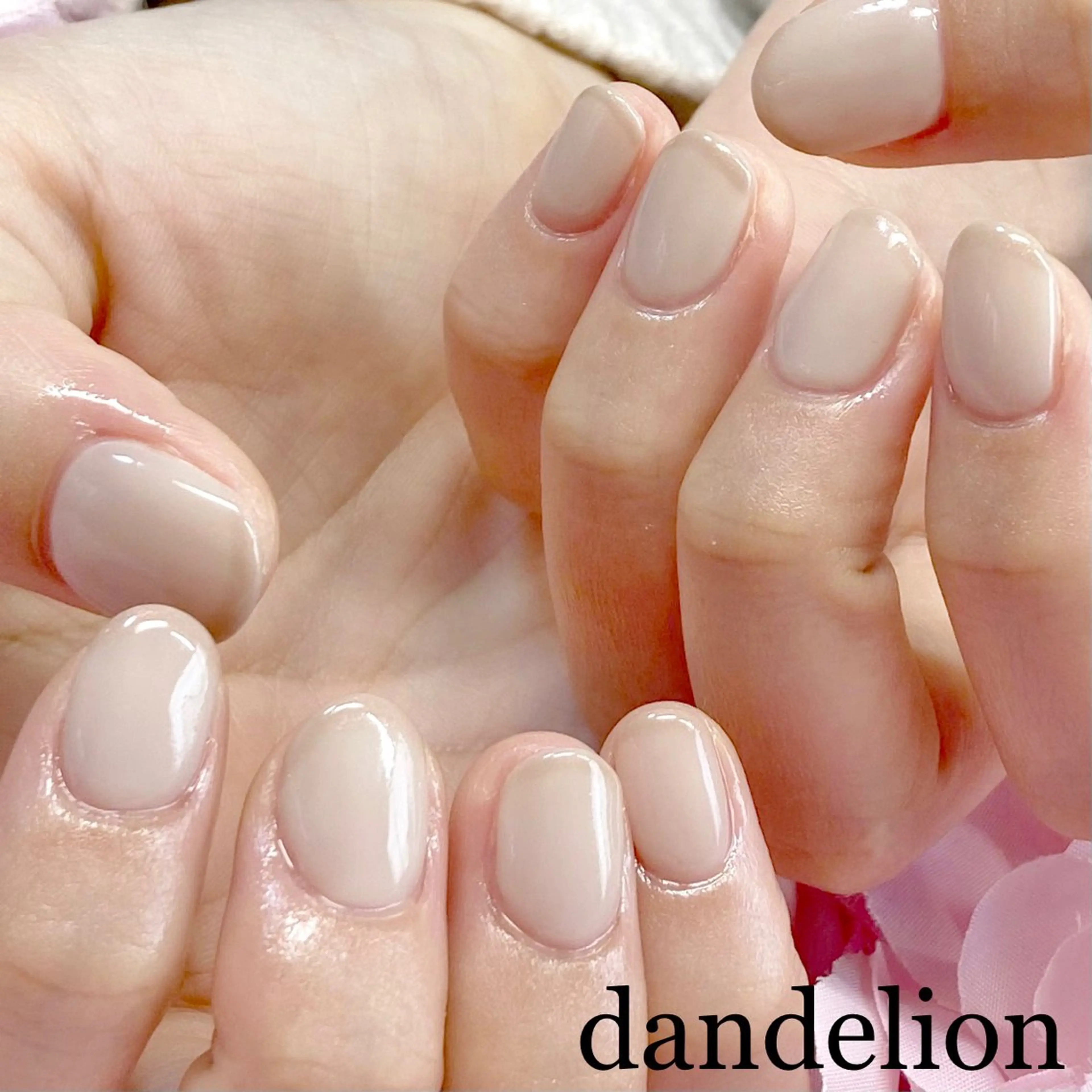 ネイル ハンドネイル ハンドケア dandelion ダンデライオンのネイルデザイン