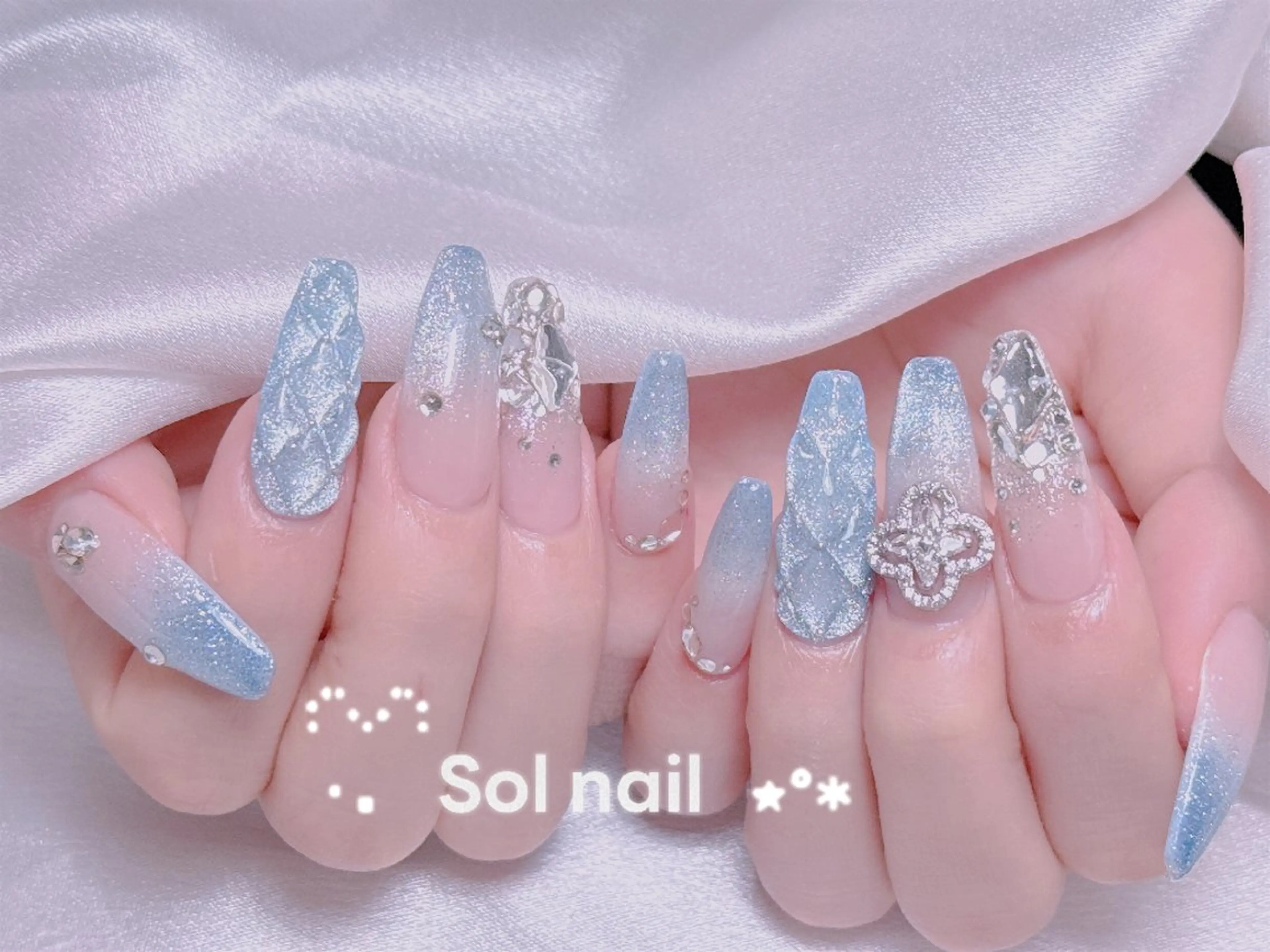 ネイル ハンドネイル ハンドケア パラジェル＆フィルイン取り扱いサロンSol Nail所属・Sol Nail ミネのネイルデザイン