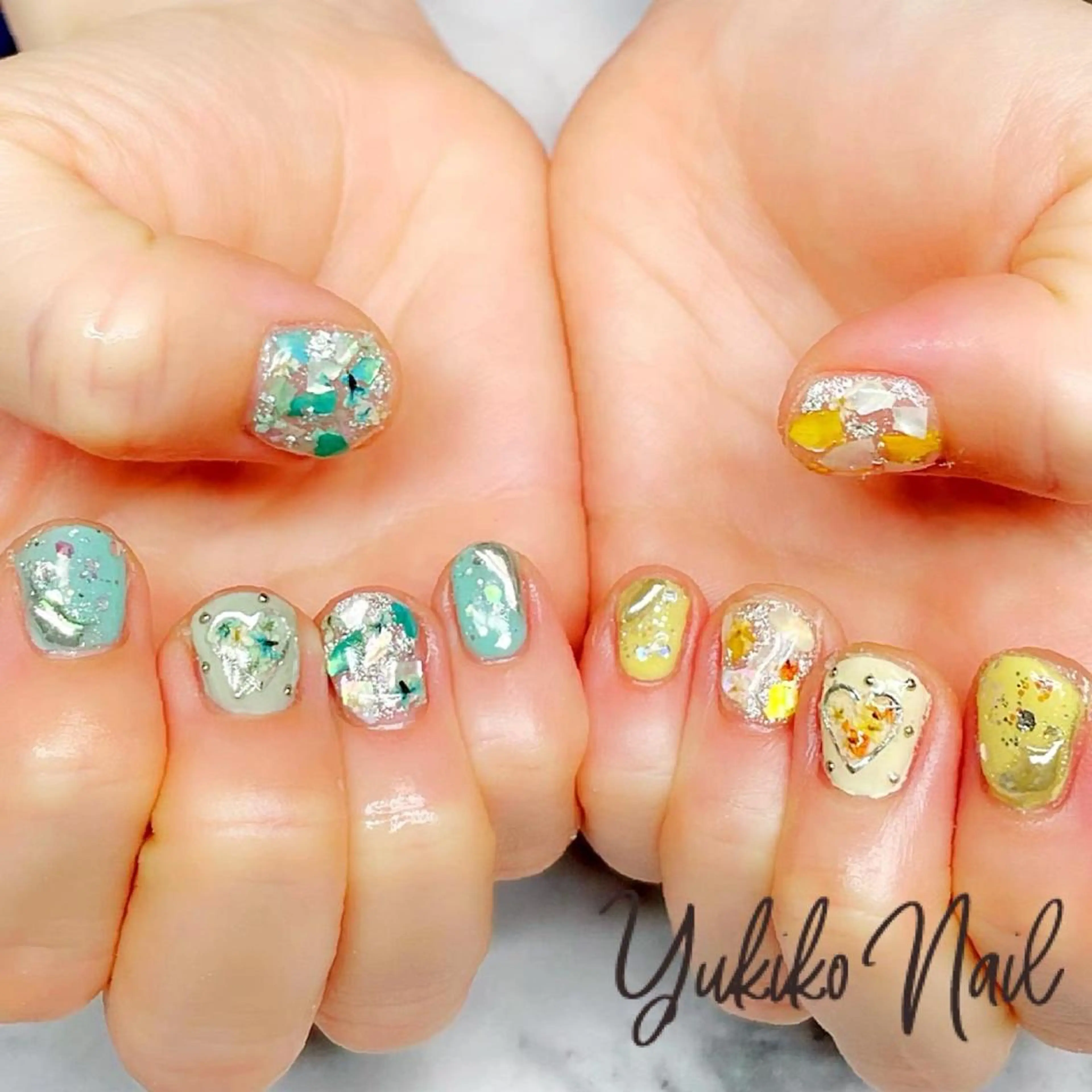 ネイル キラキラネイル 持ち込み ハンドネイル ユキコ ネイルのネイルデザイン