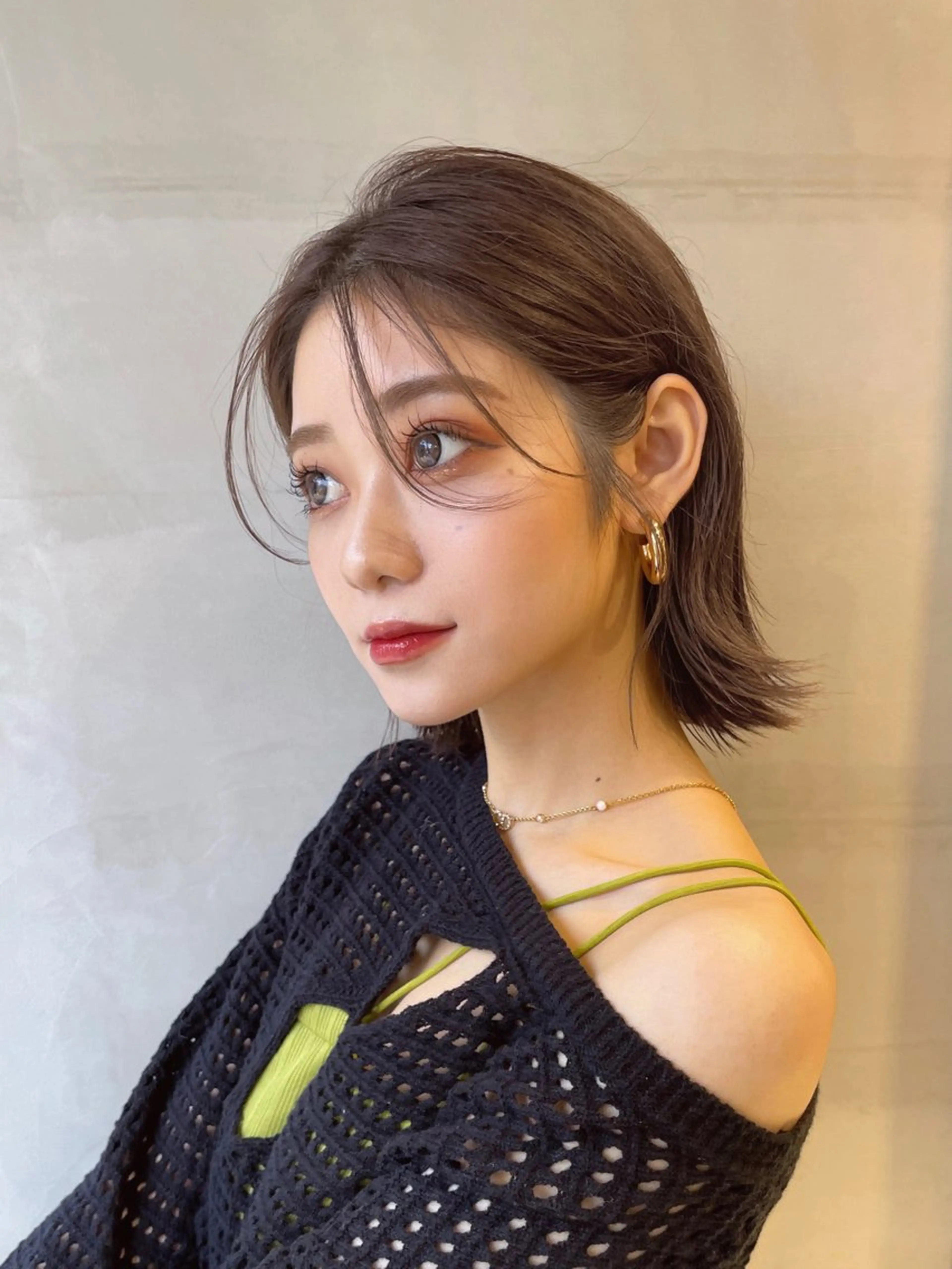 ミディアム カラー カット ヘアカラー トリートメント ハイトーンヘア れおん🌙のヘアスタイル