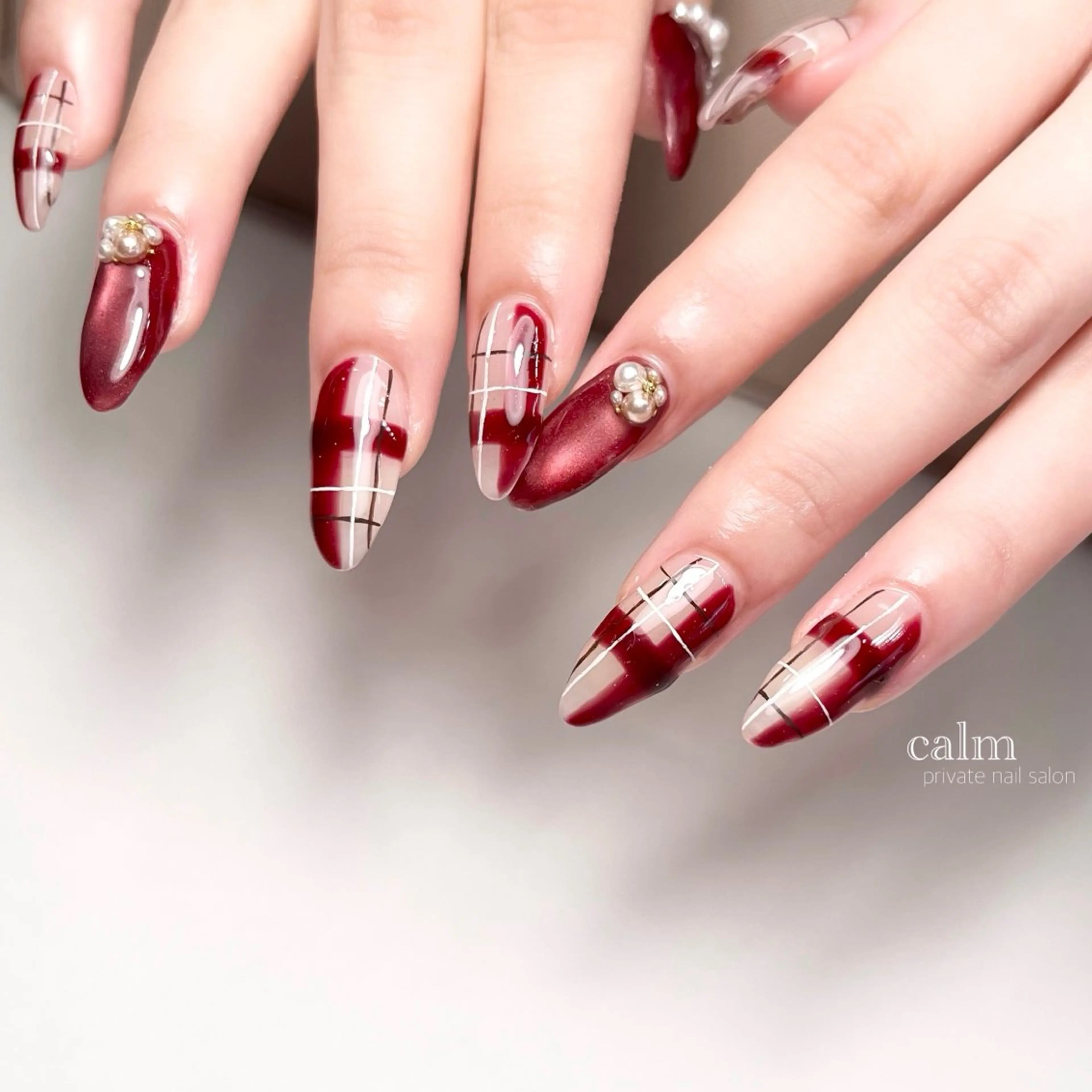 ネイル ハンドネイル calm 〔ｶｰﾑ〕のネイルデザイン