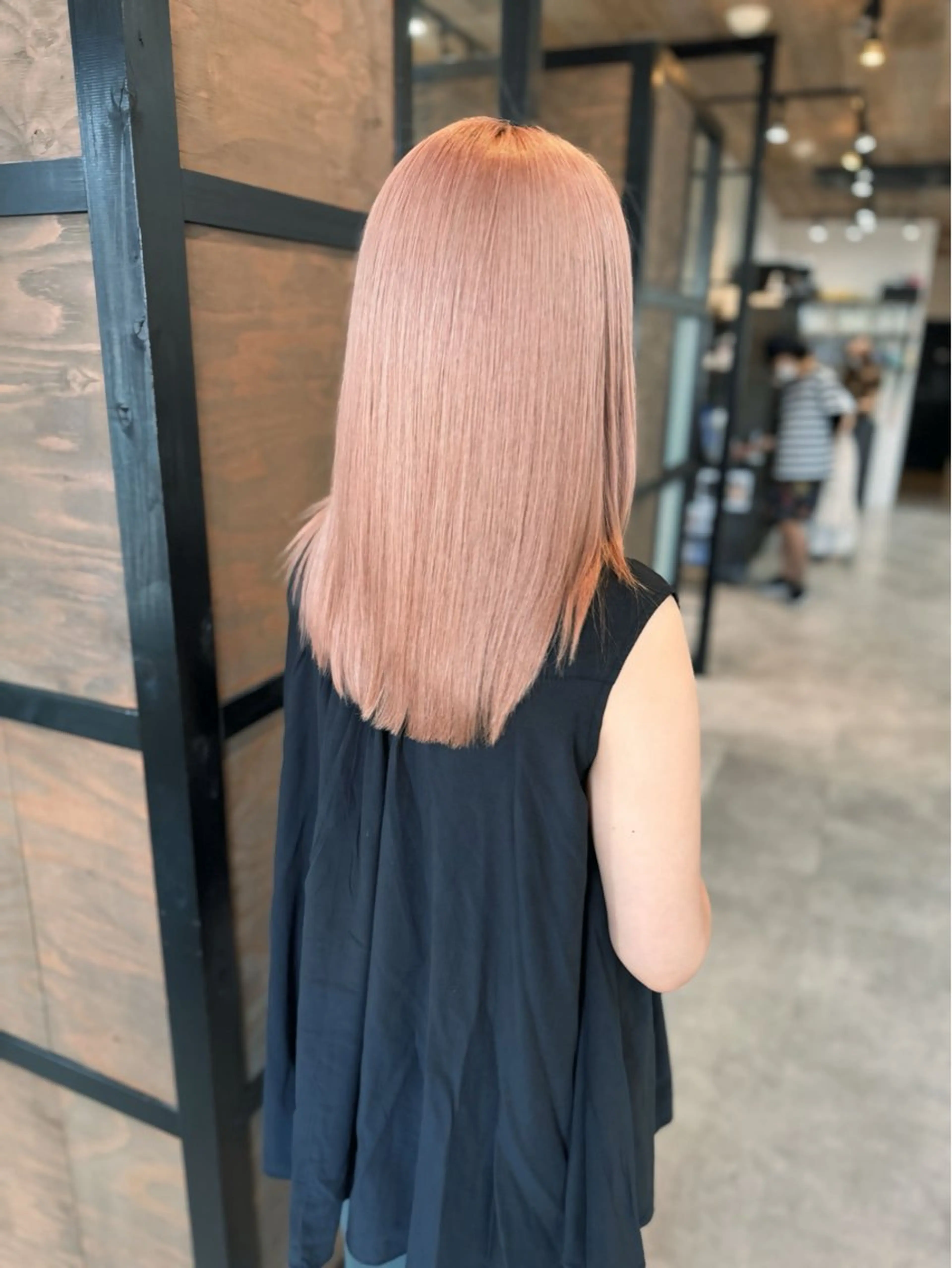 セミロング ヘアカラー 髪質改善/ ブリーチ/中尾のヘアスタイル