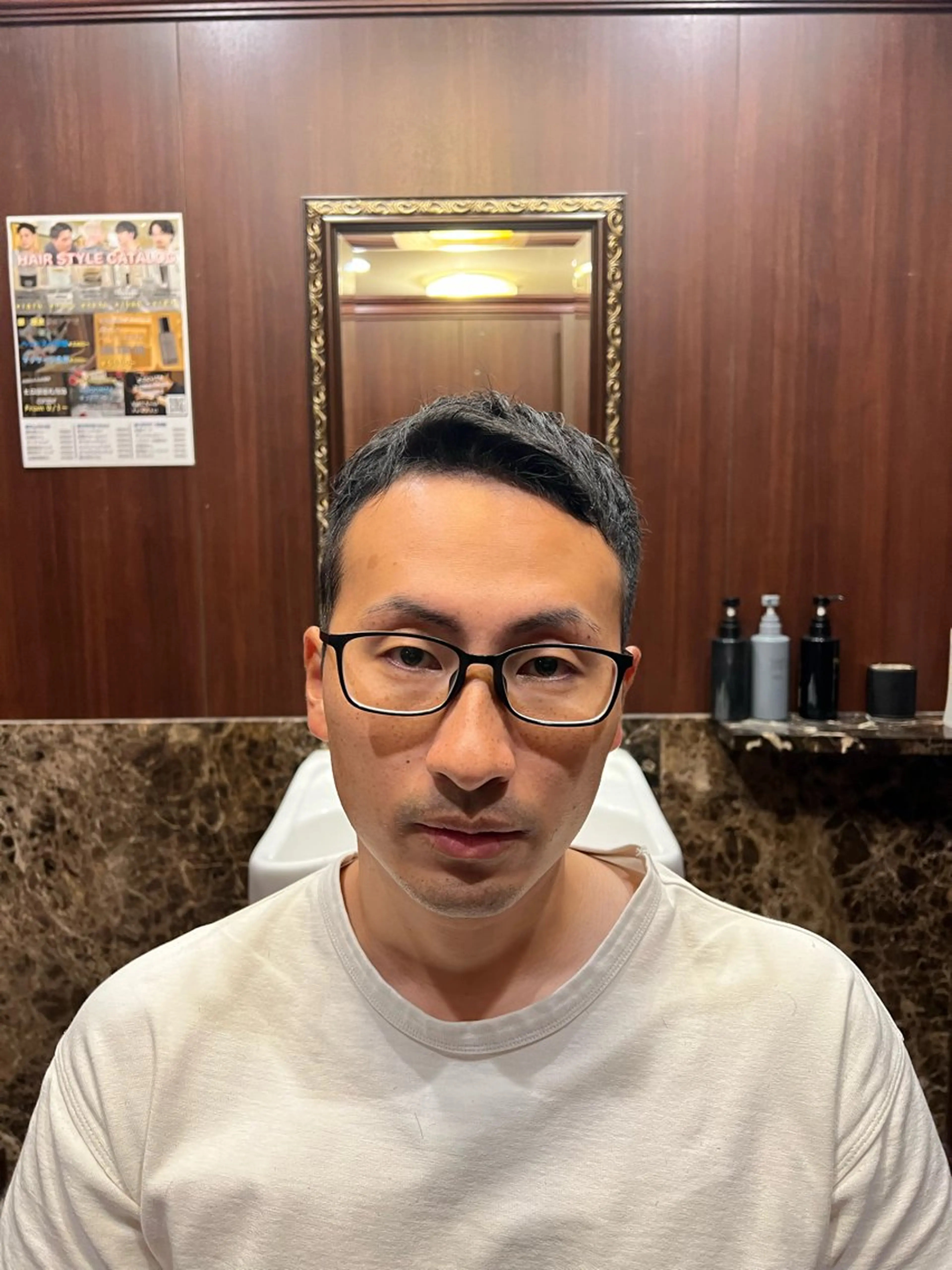 ショート ヒロ銀座バーバーショップ丸の内所属・秋山 琳太のヘアスタイル