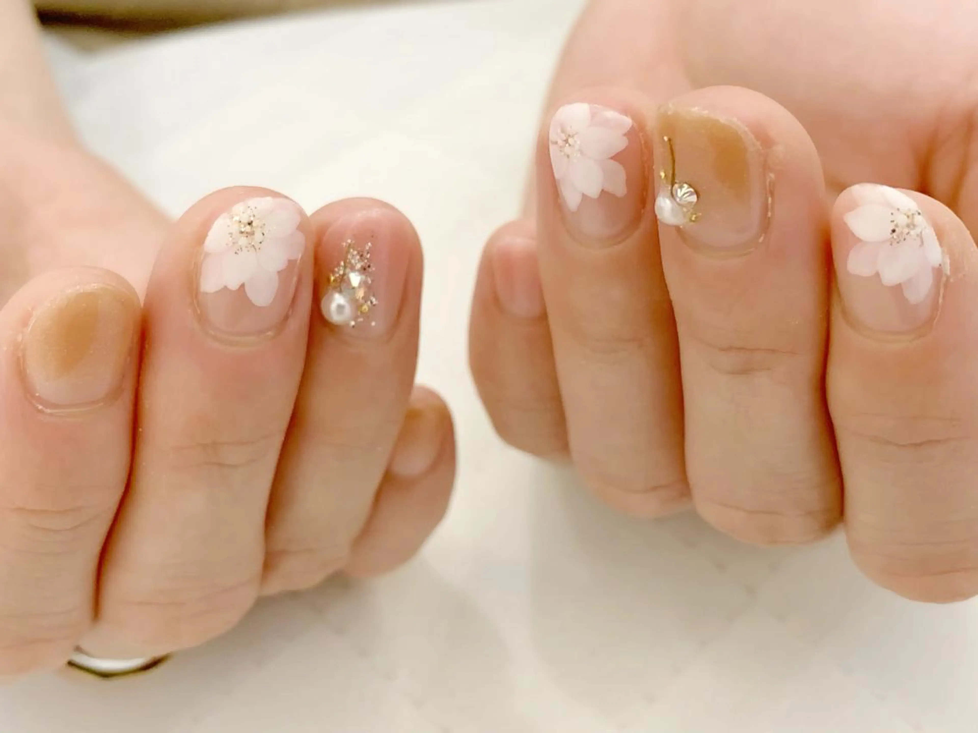 ネイル altie 高知のネイルデザイン