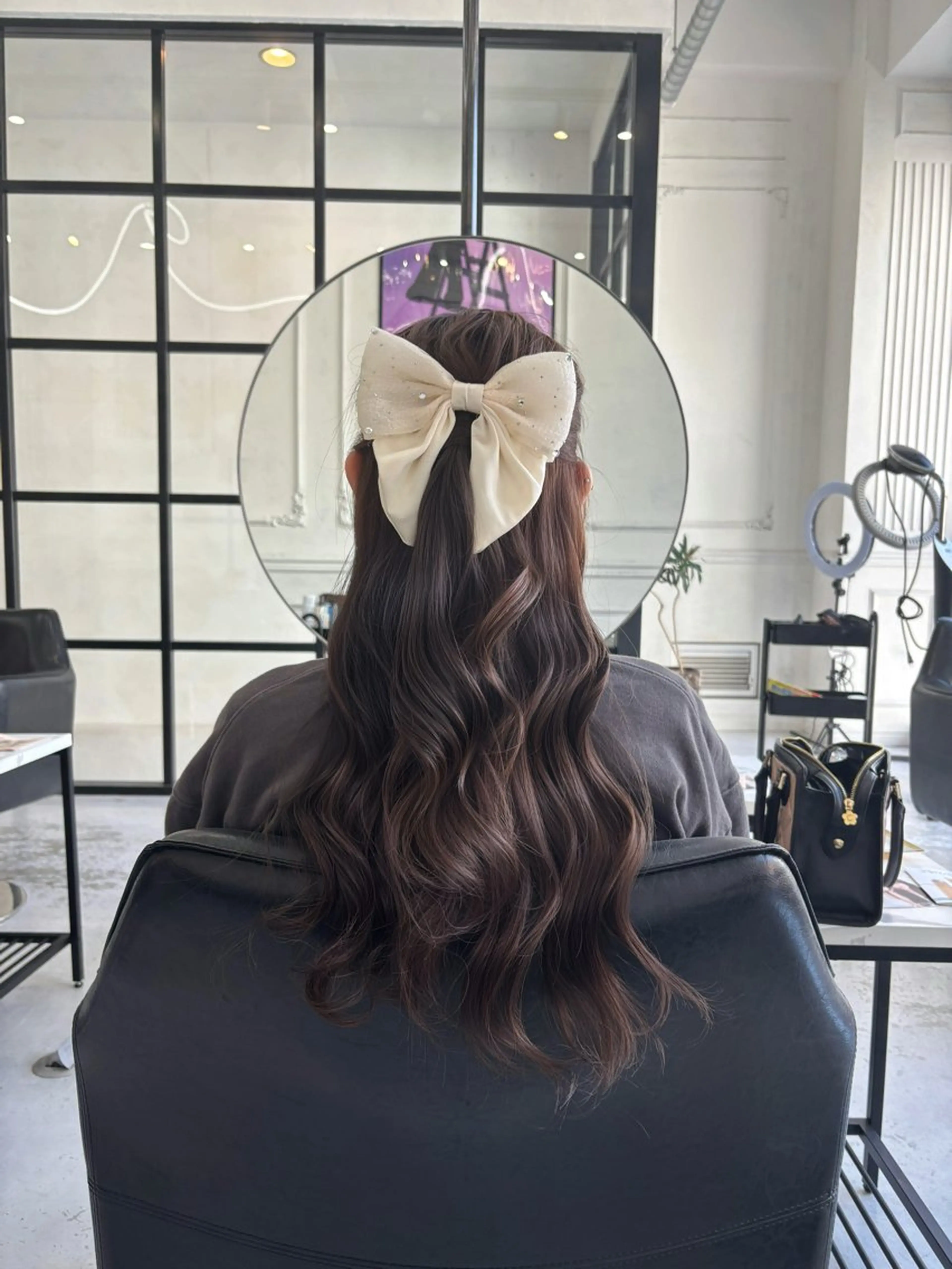 ロング ヘアセット MaisonHALU さくらのヘアスタイル