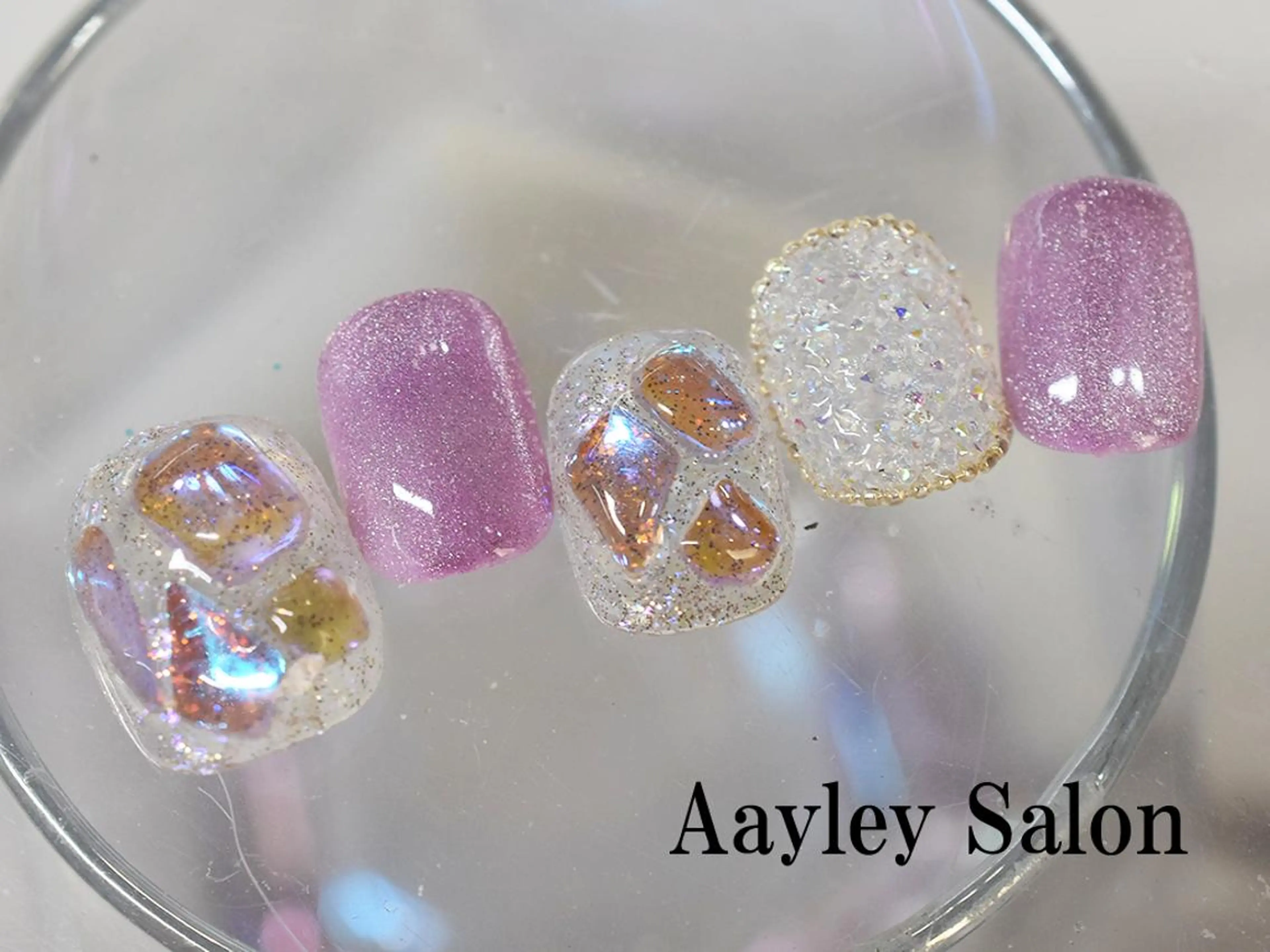 カラー ネイル Aayley(アイリー)Salon所属・Aayley アイリ―サロンのネイルデザイン